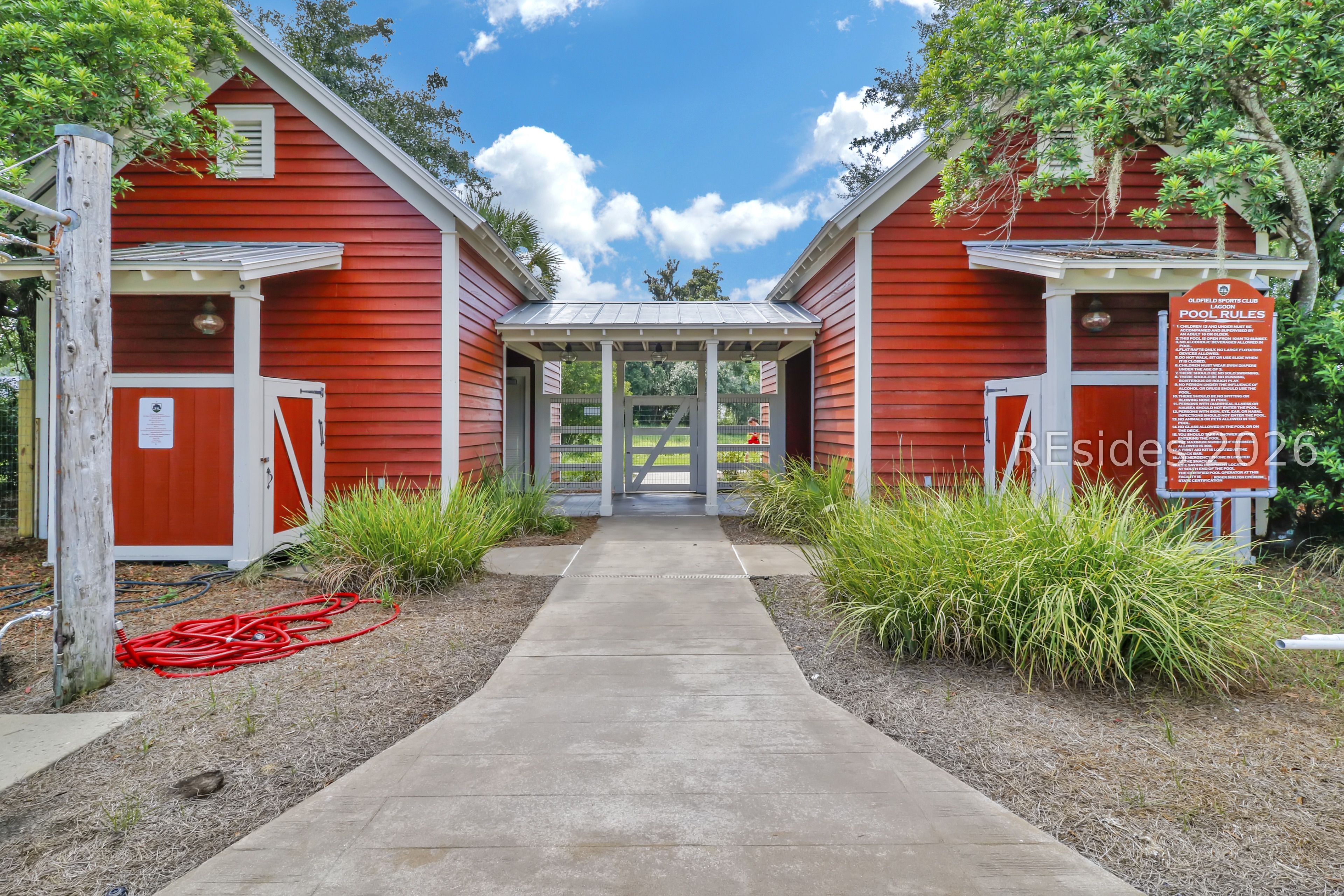 10 Oldfield Village Road