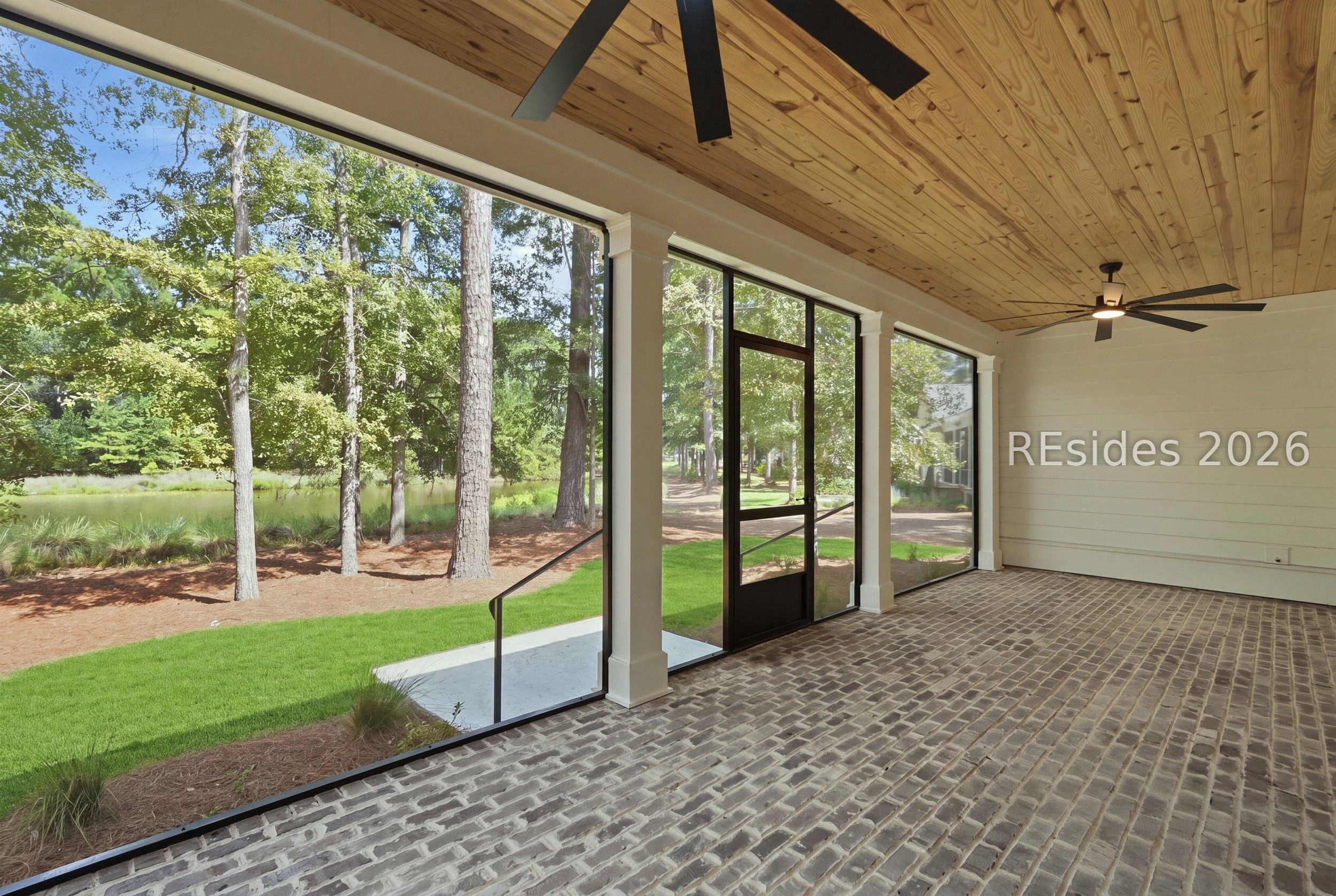 10 Oldfield Village Road