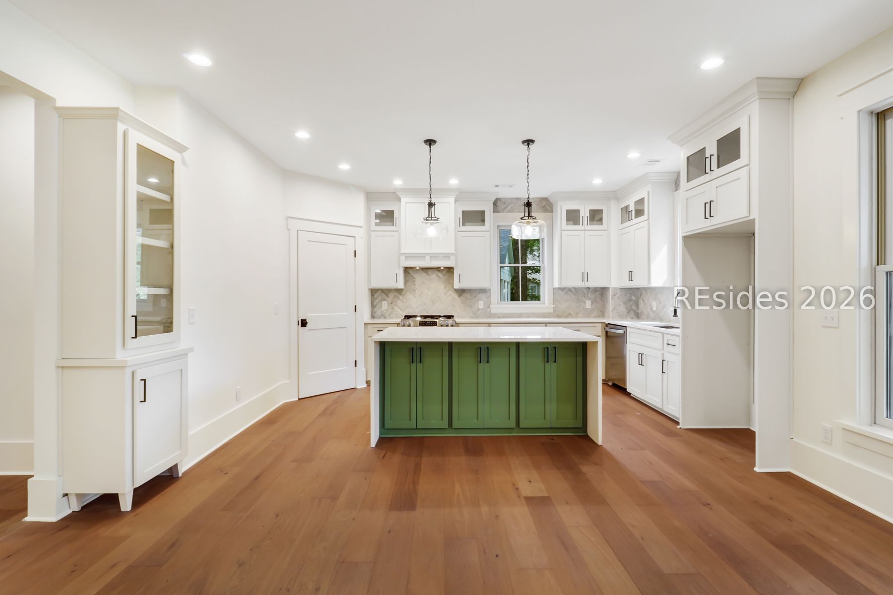 10 Oldfield Village Road