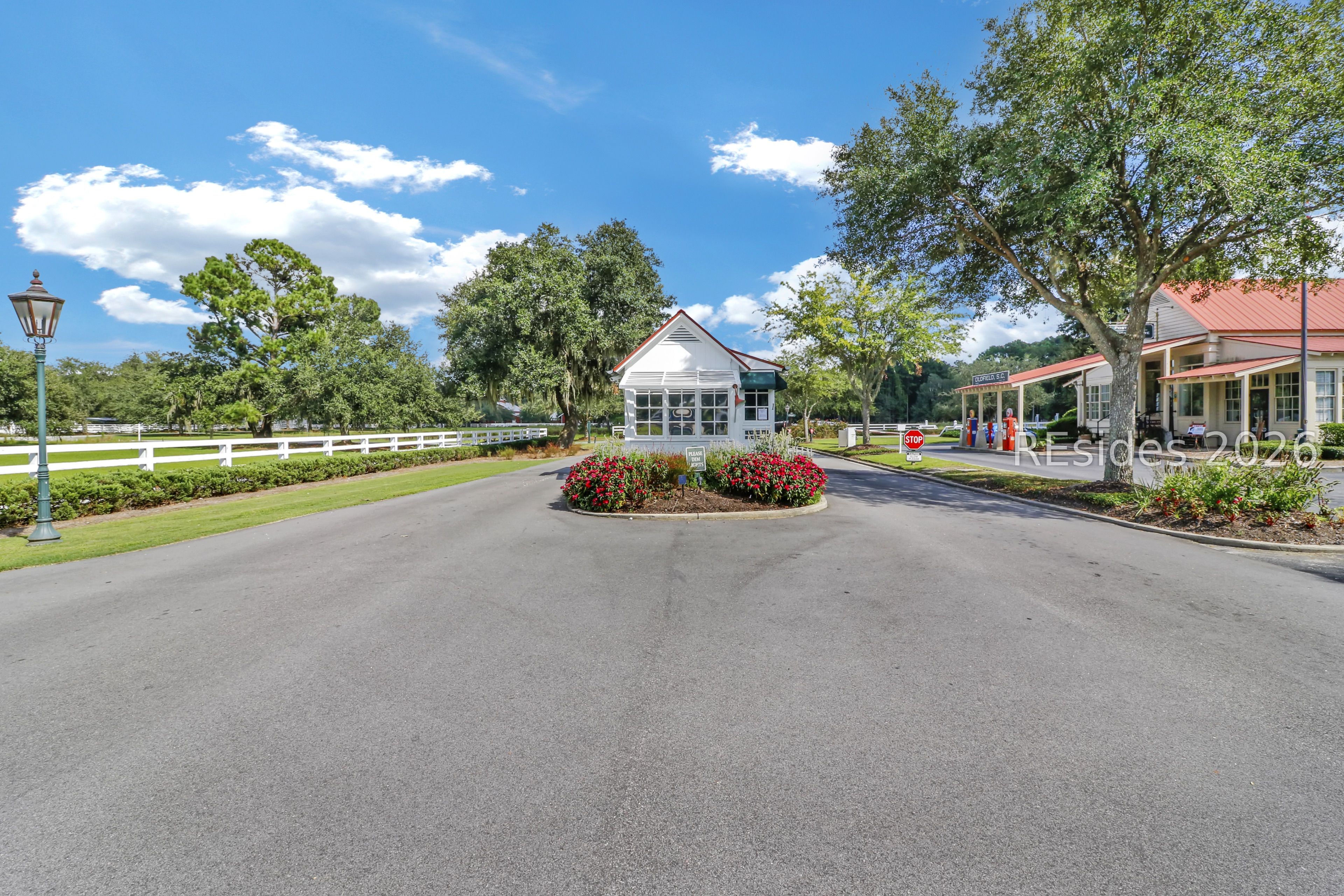 10 Oldfield Village Road