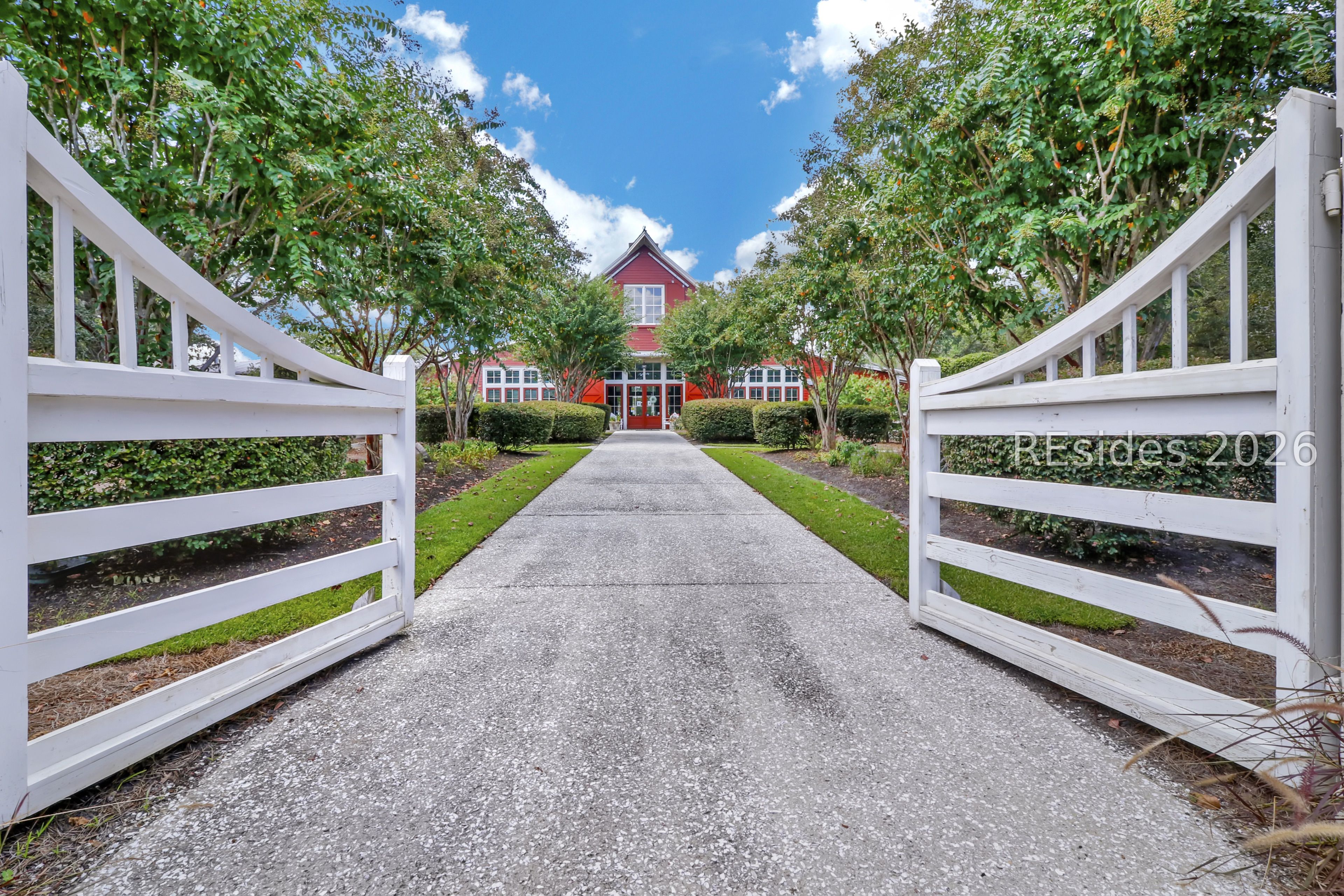 10 Oldfield Village Road