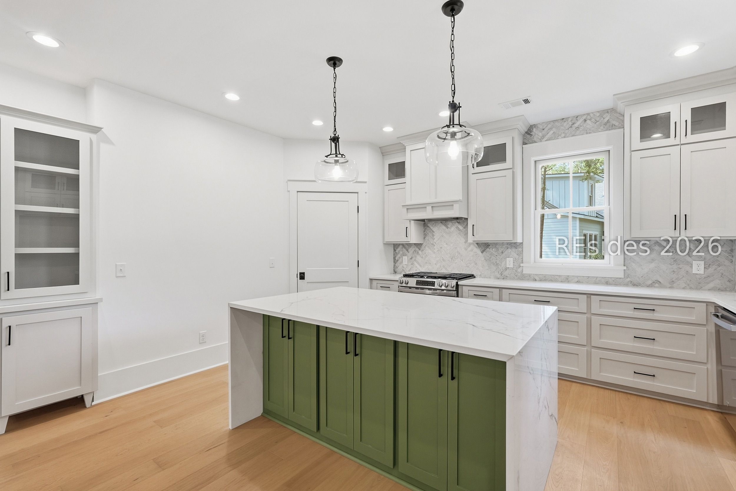 10 Oldfield Village Road