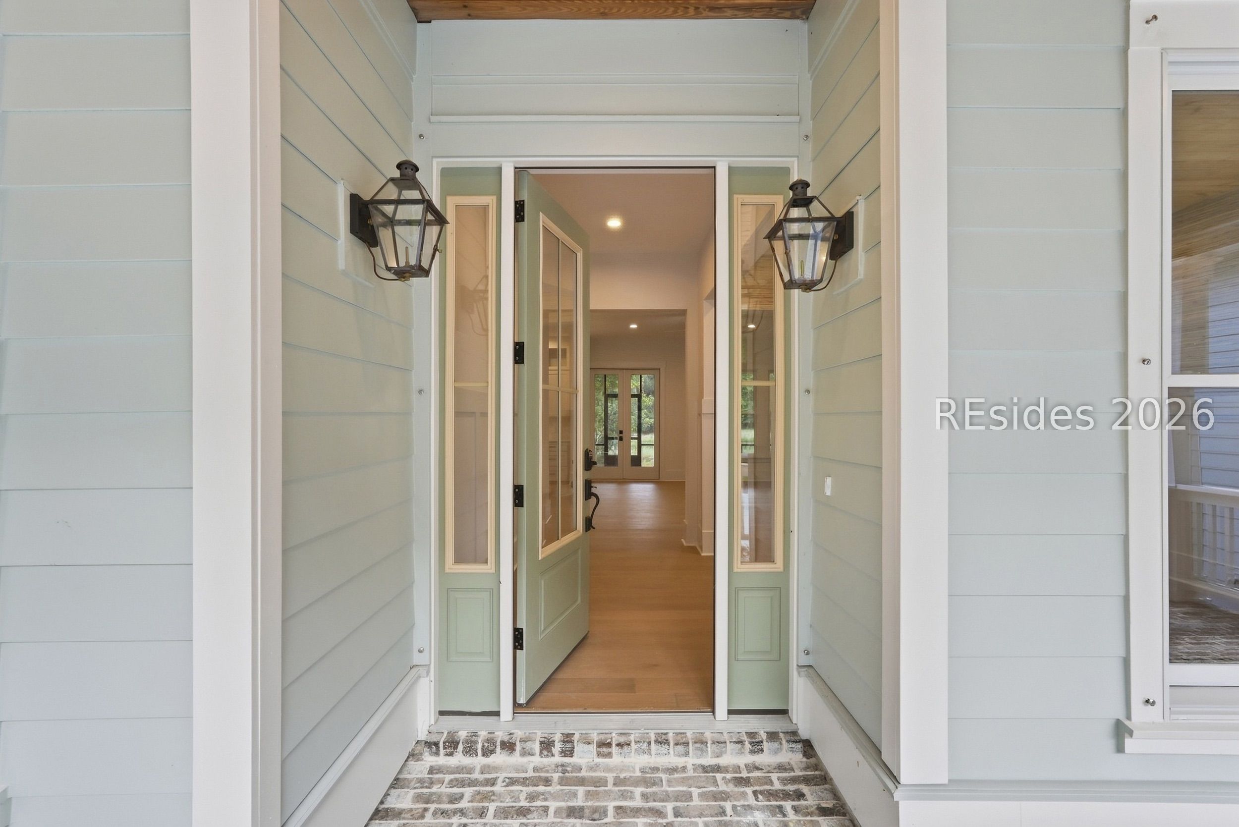 12 Oldfield Village Road
