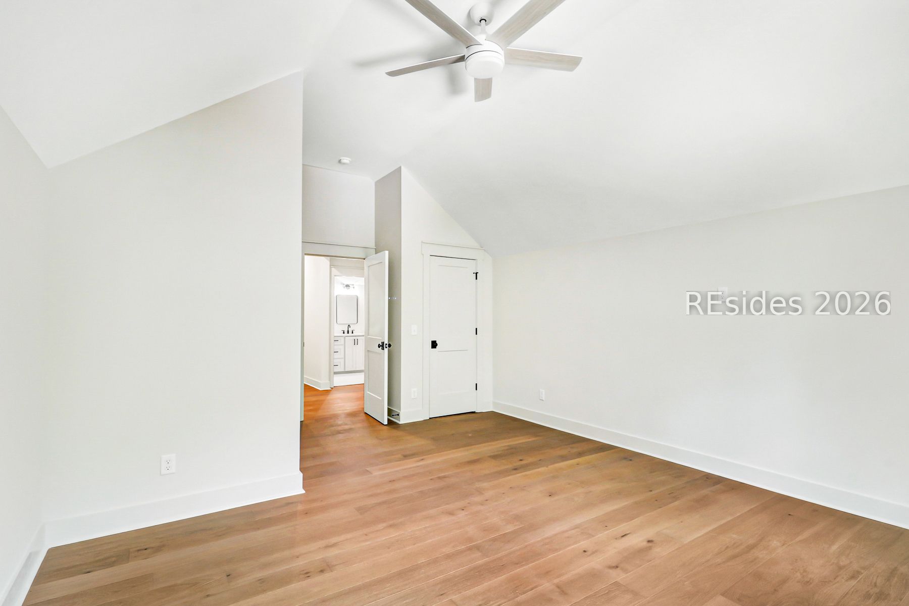 12 Oldfield Village Road