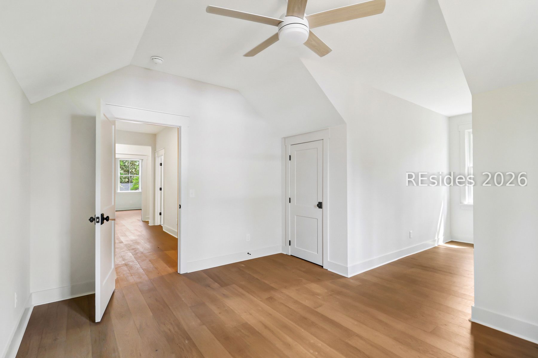 12 Oldfield Village Road