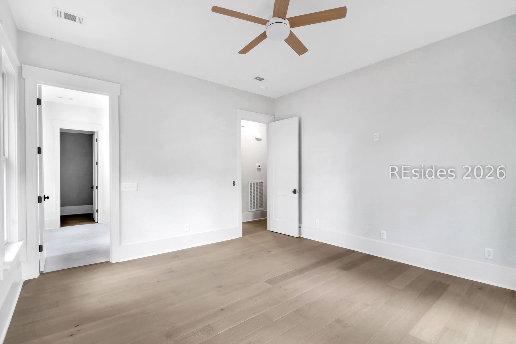12 Oldfield Village Road