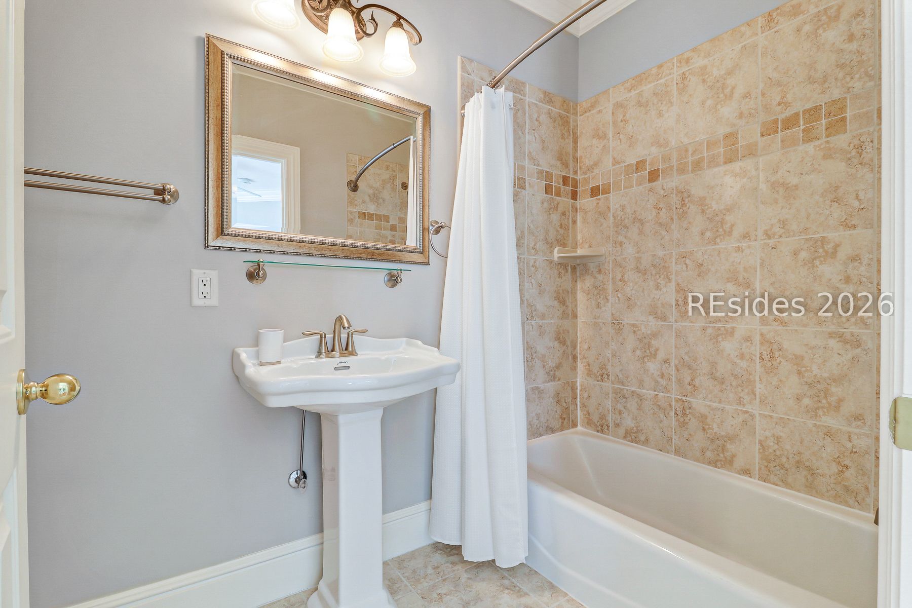 144 Harbour Passage