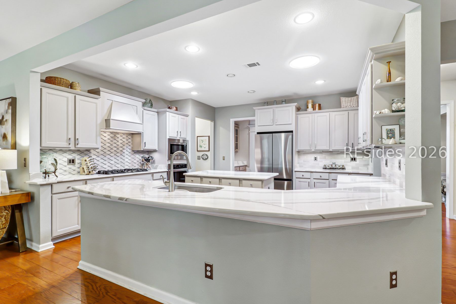 15 Rolling River Drive