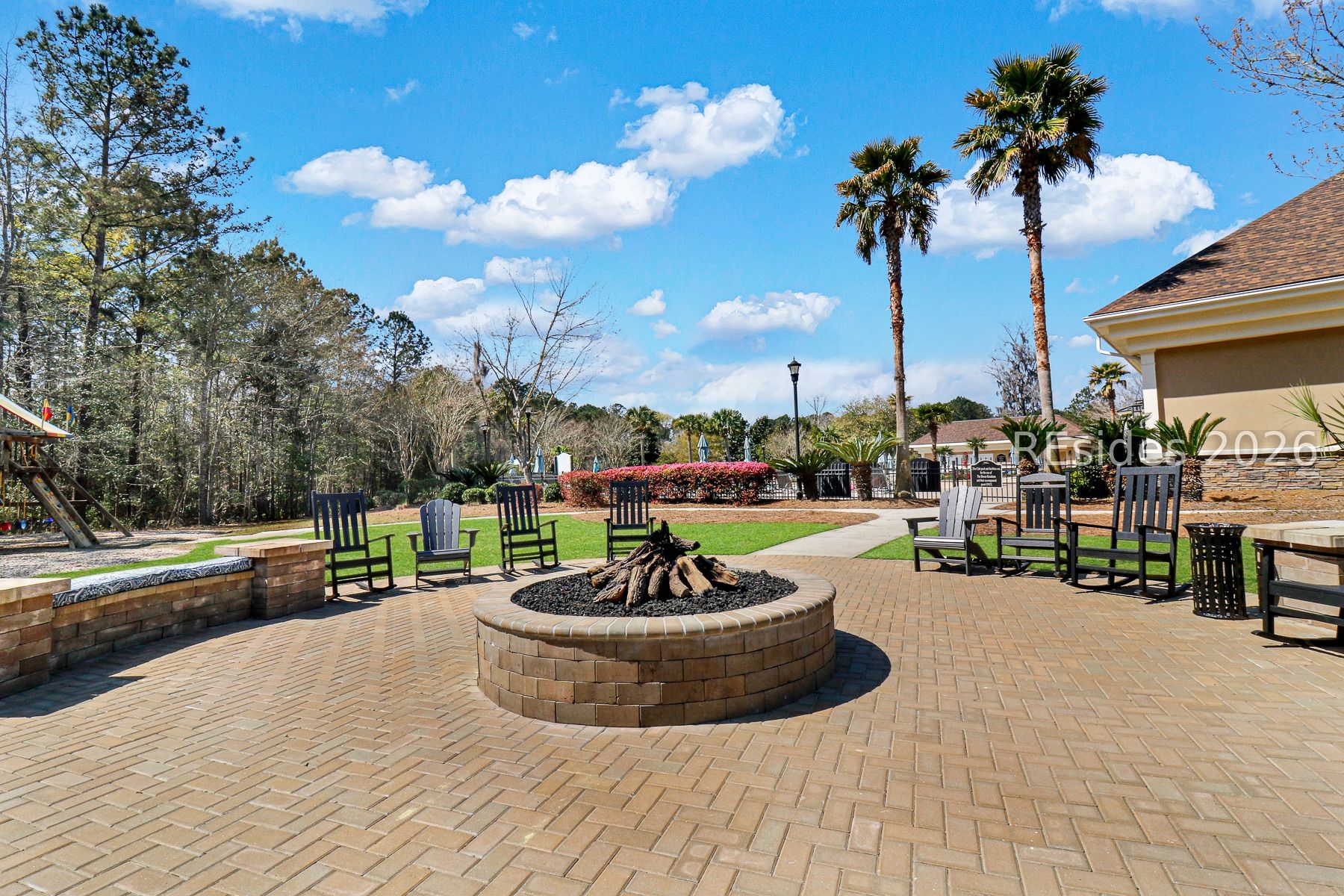 15 Rolling River Drive