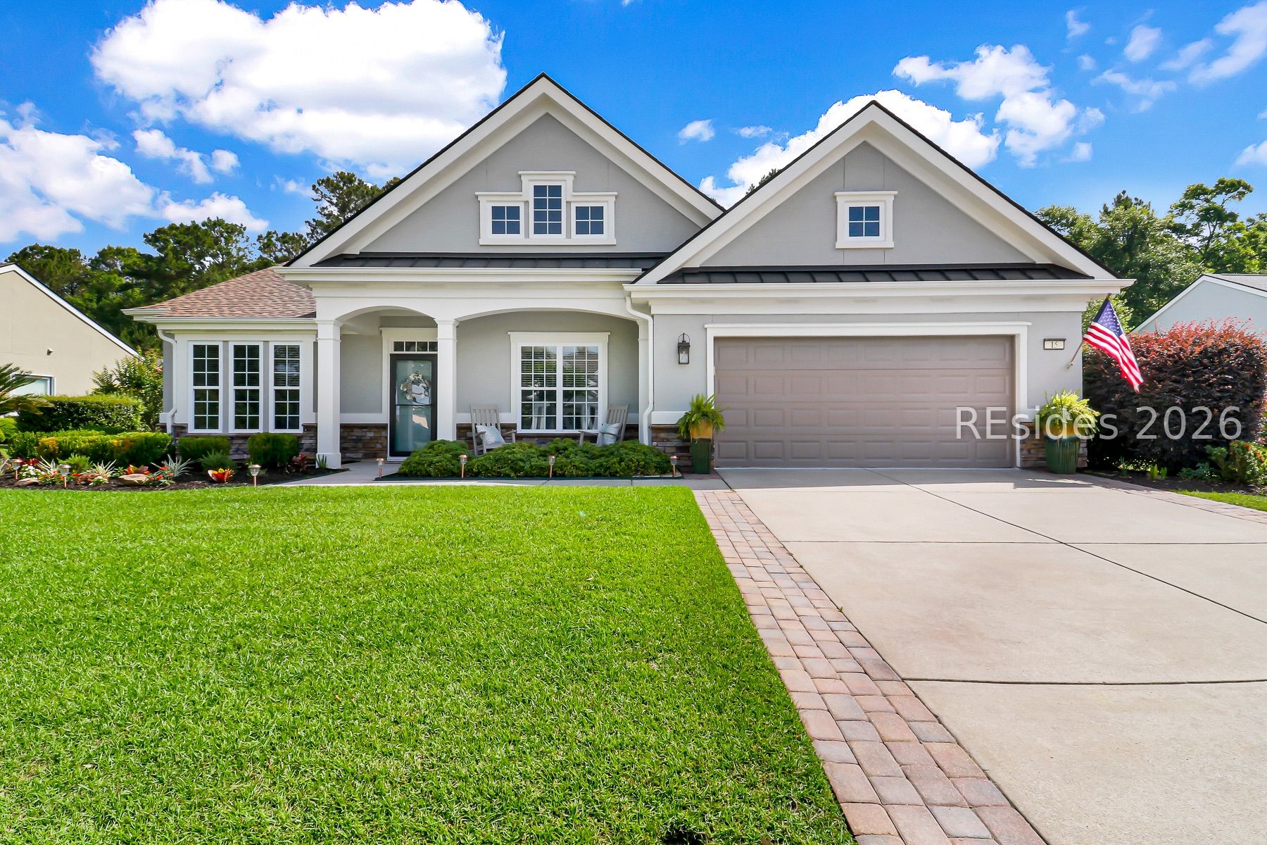 15 Rolling River Drive