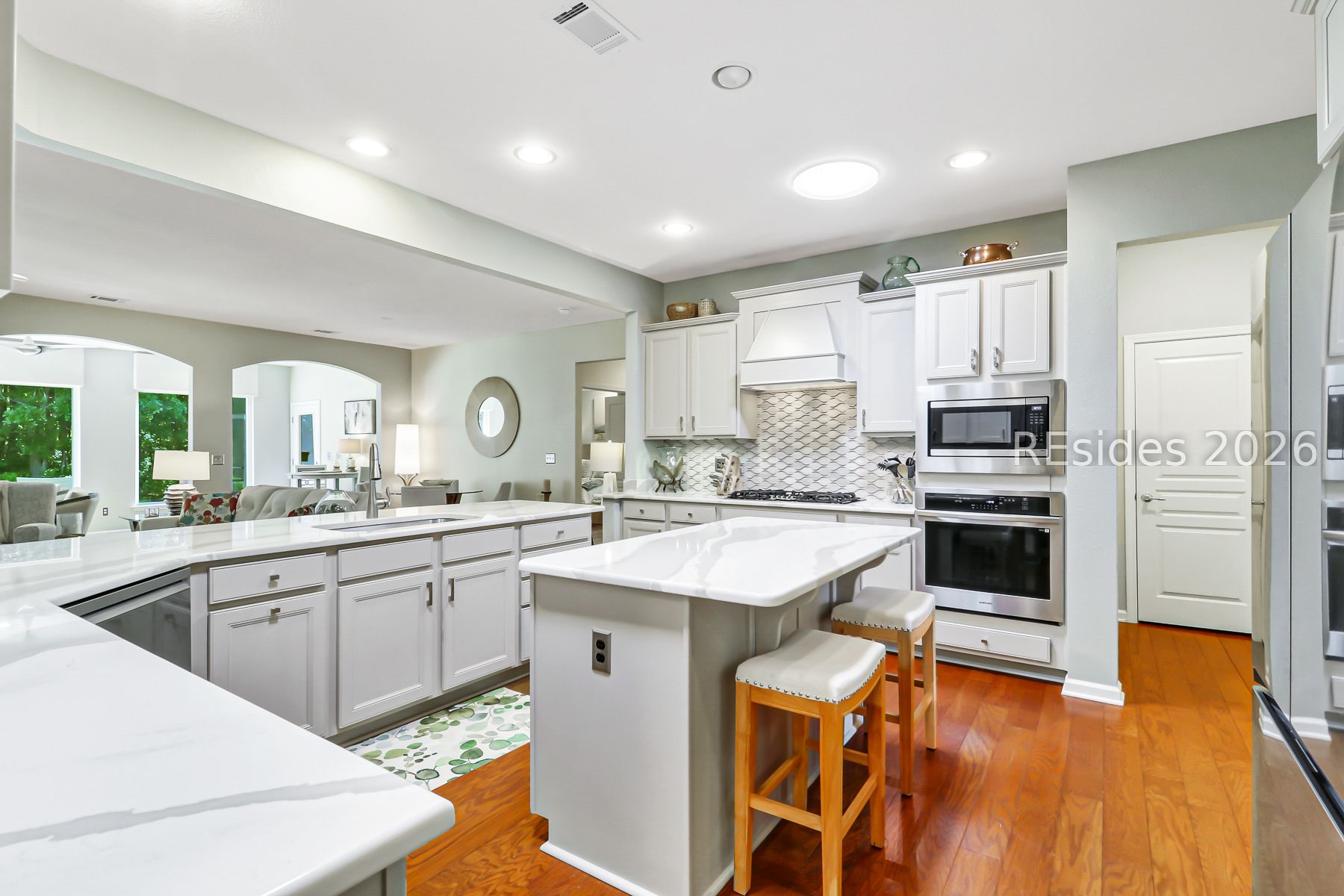 15 Rolling River Drive