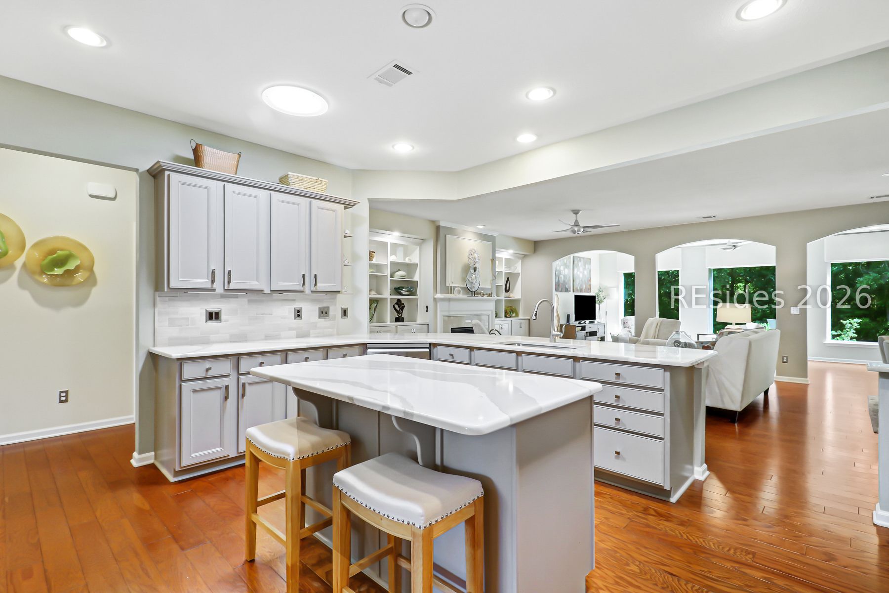 15 Rolling River Drive
