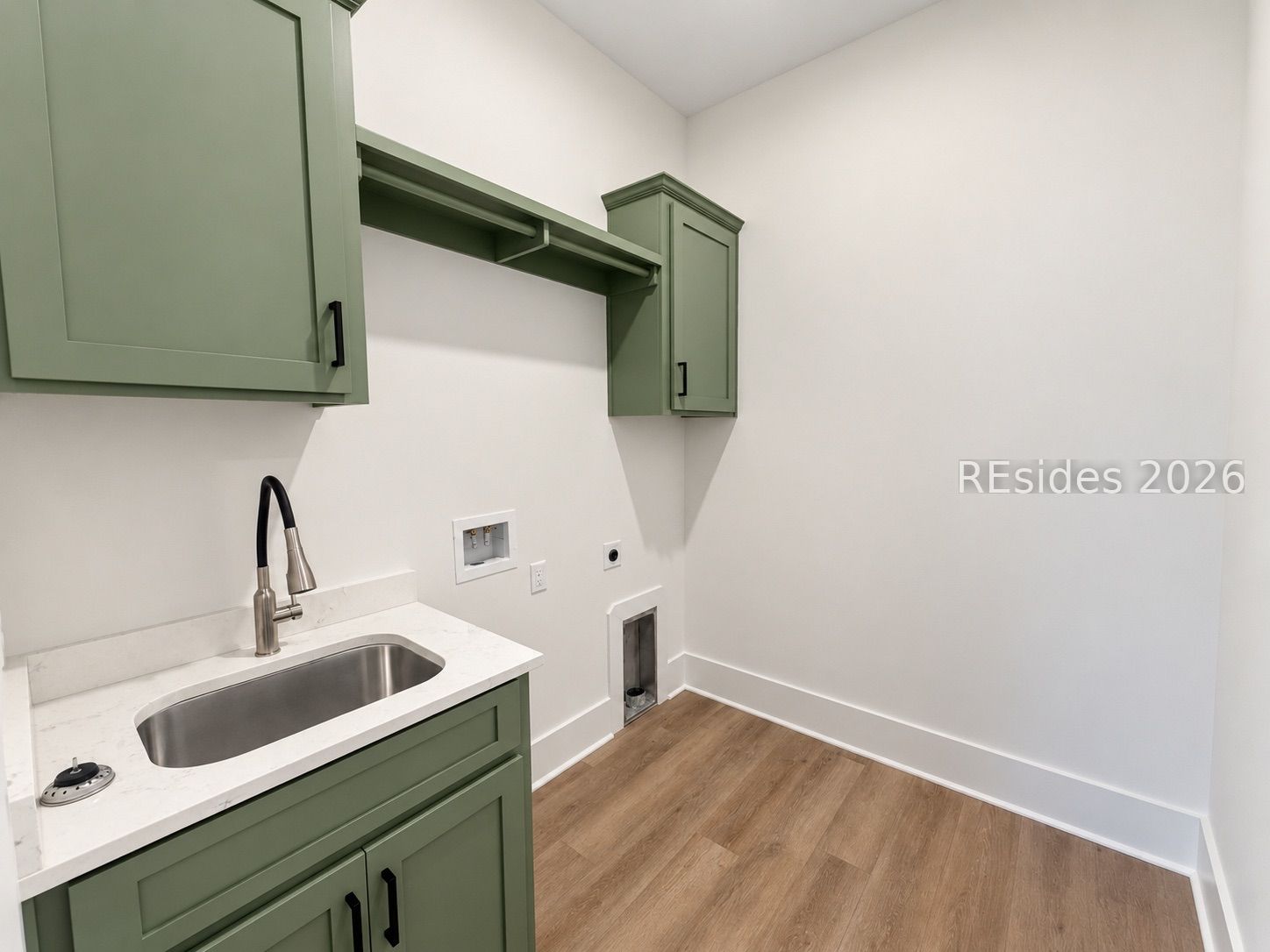 2493 Knowles Island Road