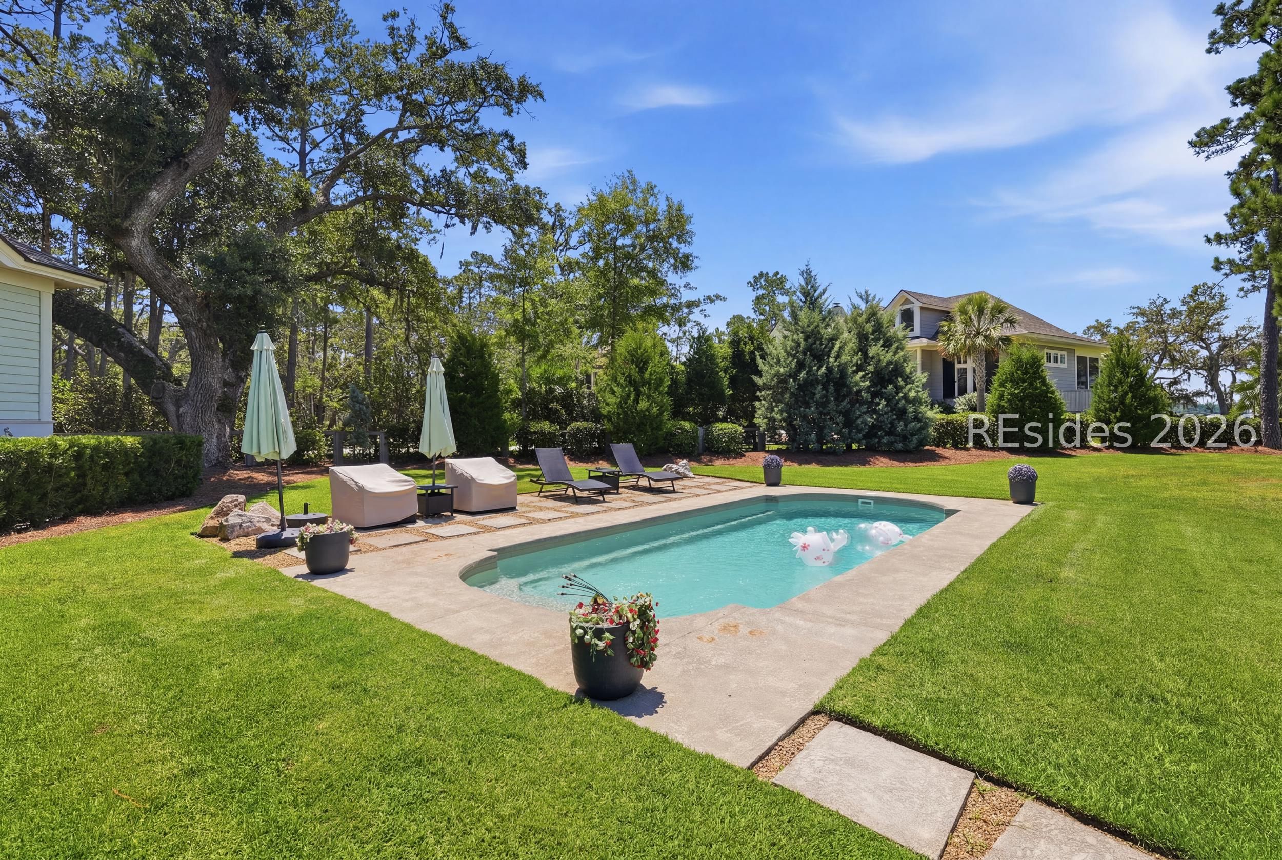 76 Cope Point Lane