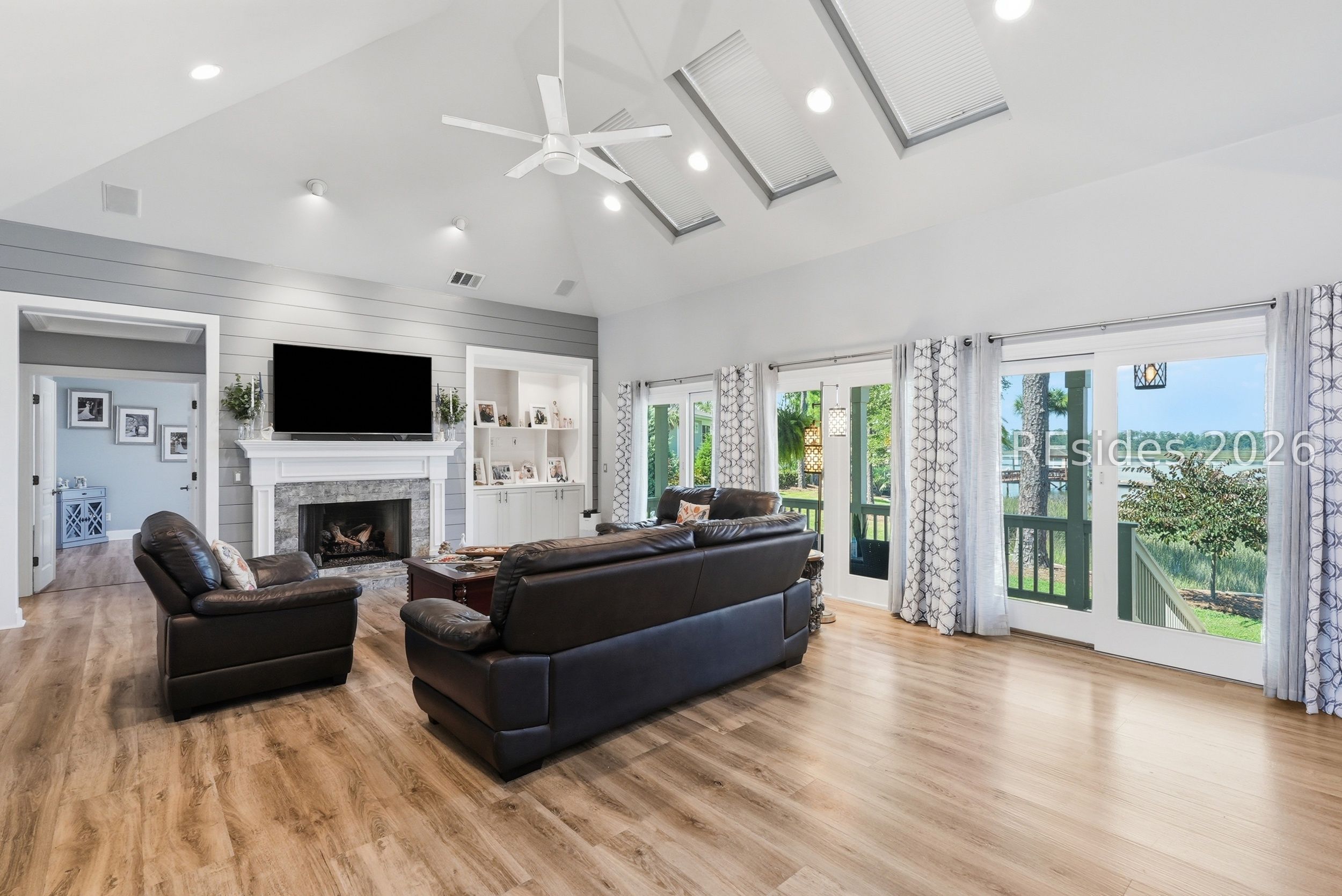 76 Cope Point Lane