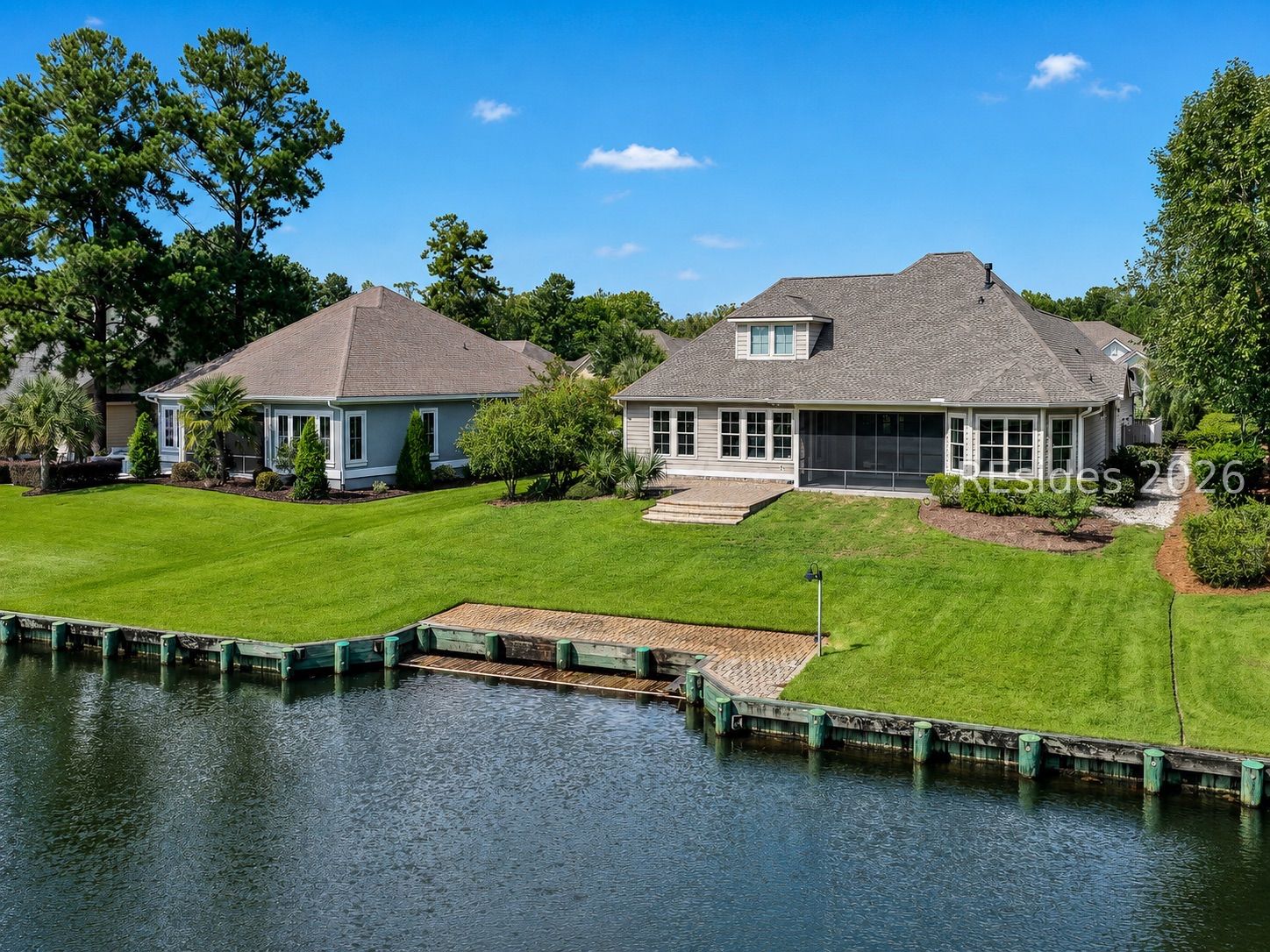 7 Anchor Bay Court