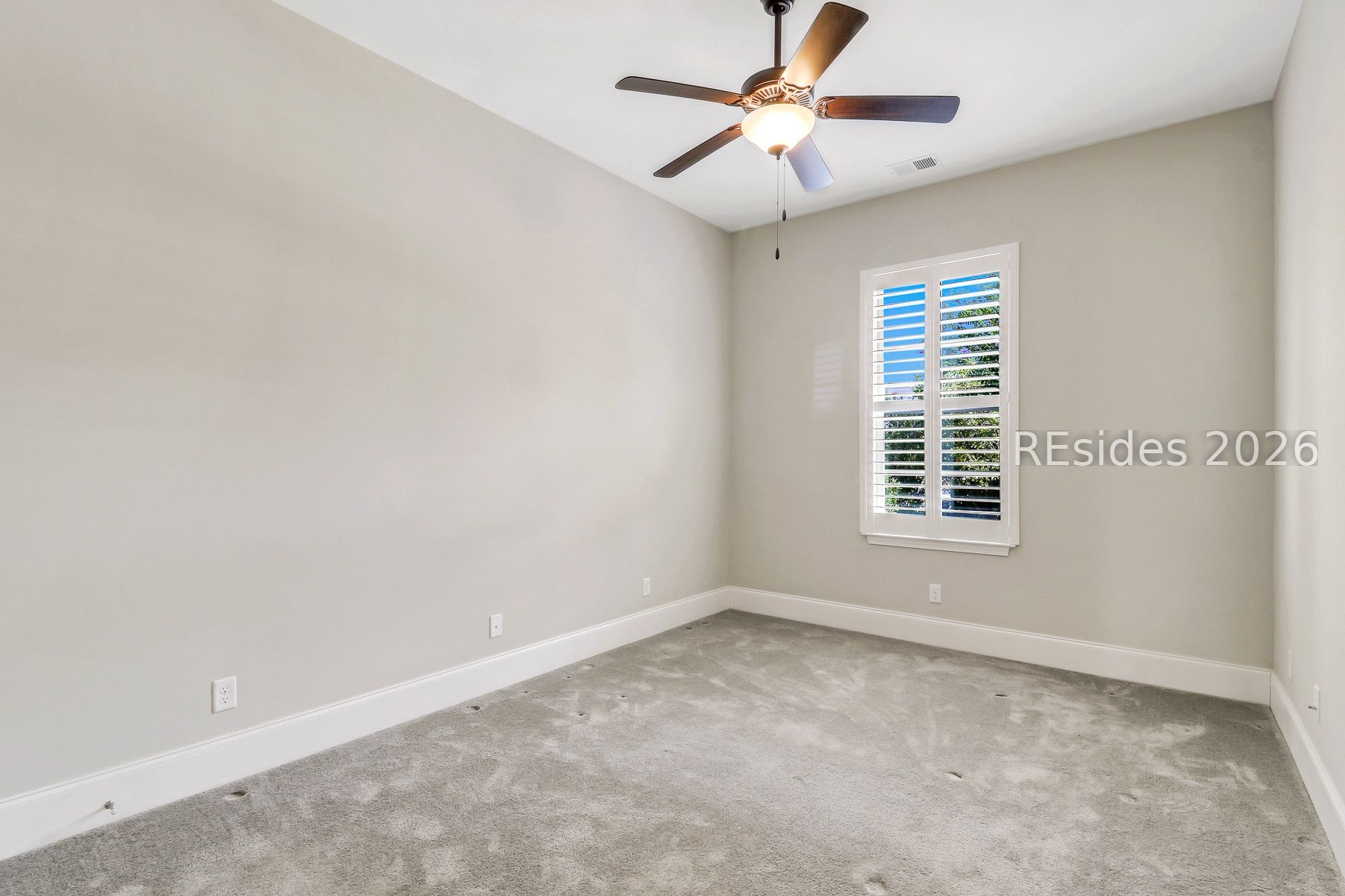 7 Anchor Bay Court