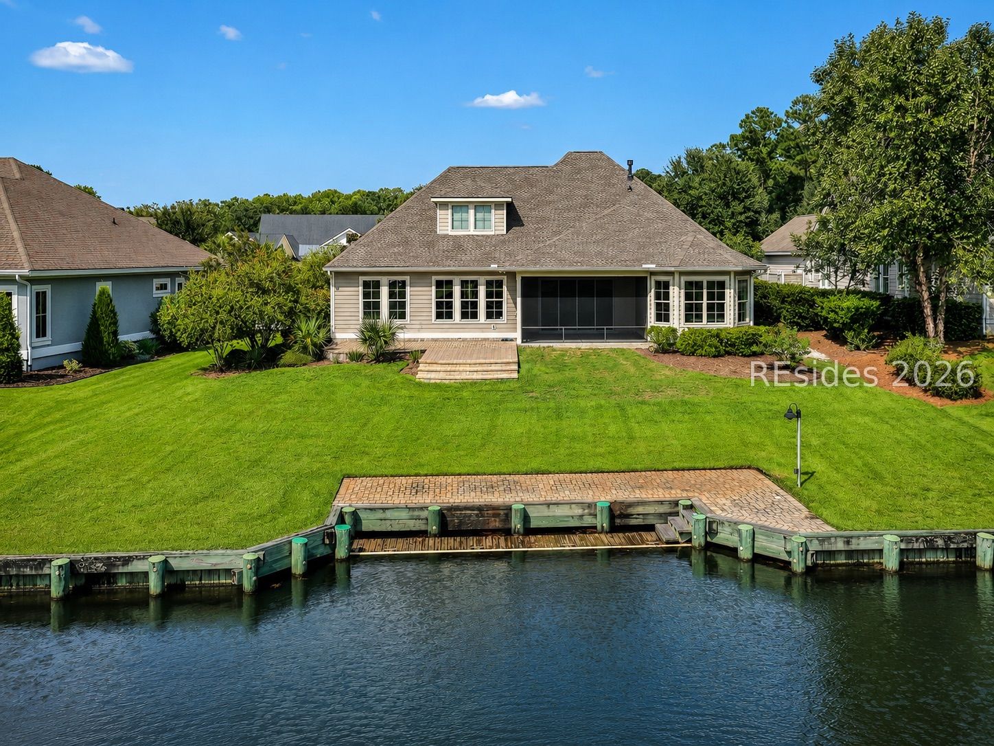 7 Anchor Bay Court