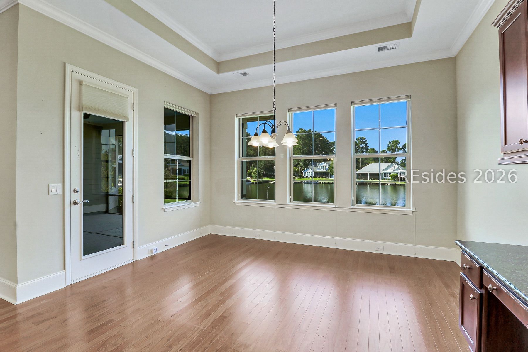 7 Anchor Bay Court