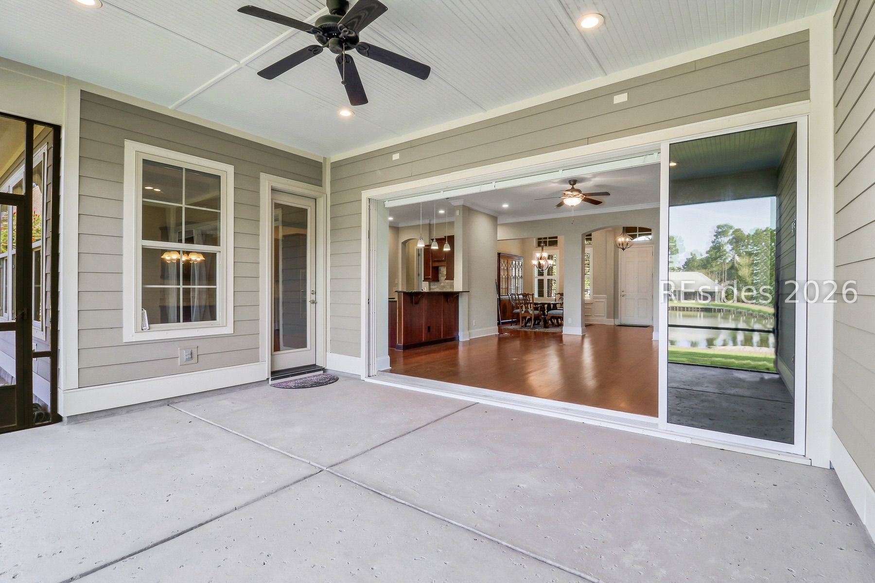 7 Anchor Bay Court