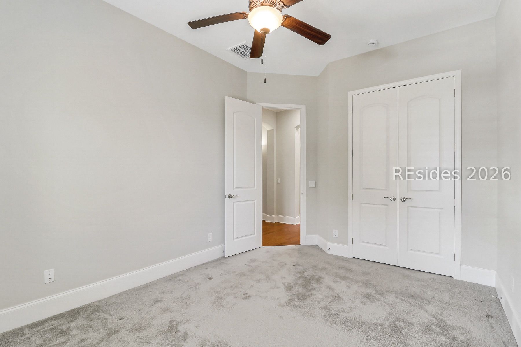 7 Anchor Bay Court