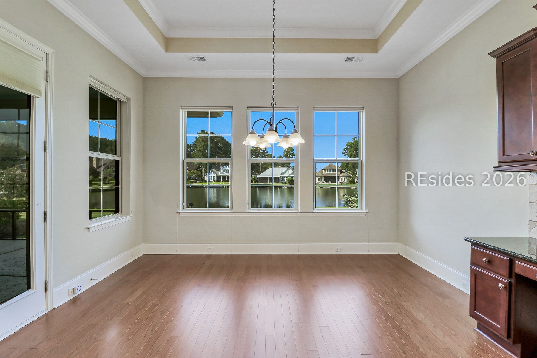 7 Anchor Bay Court