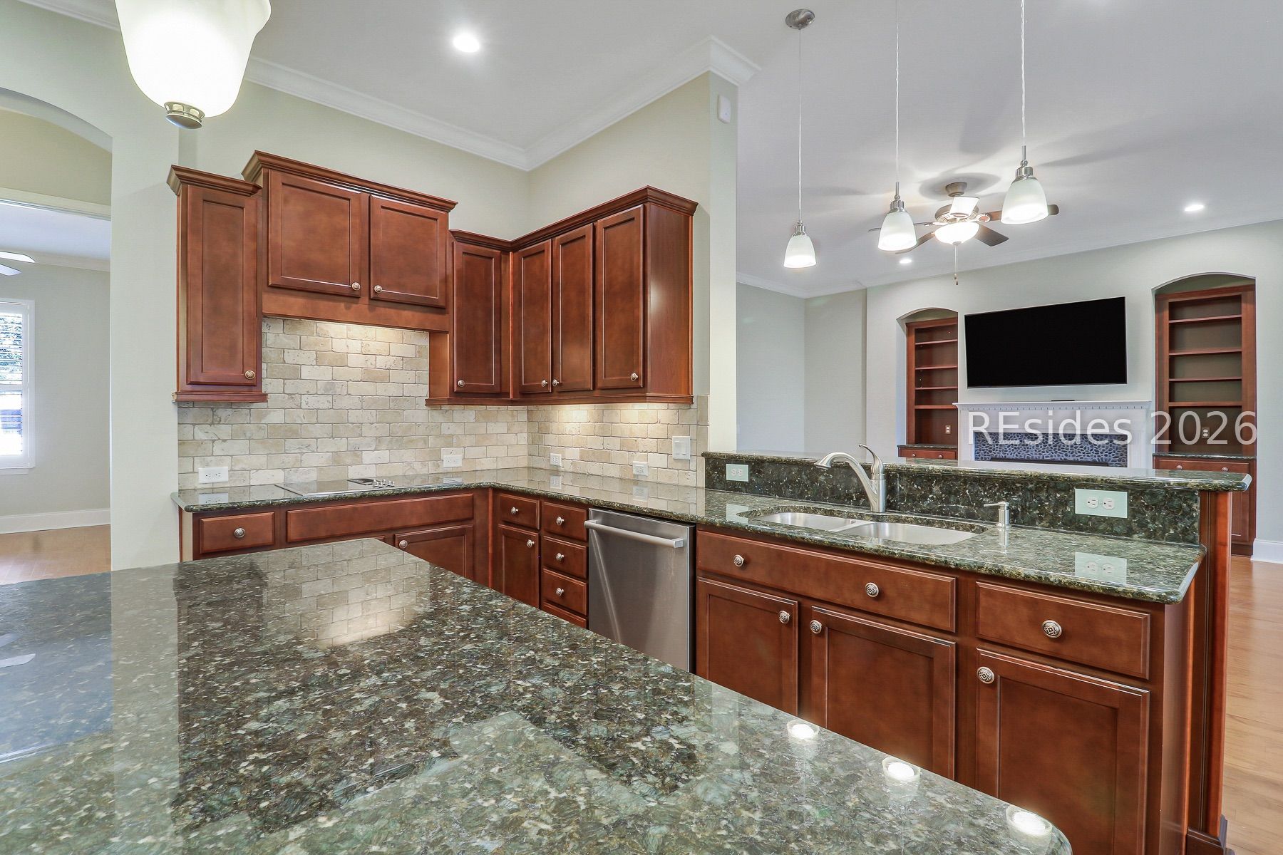 7 Anchor Bay Court