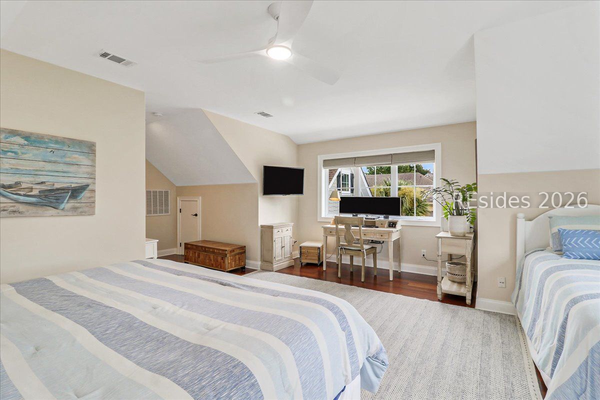 26 Harborage Court