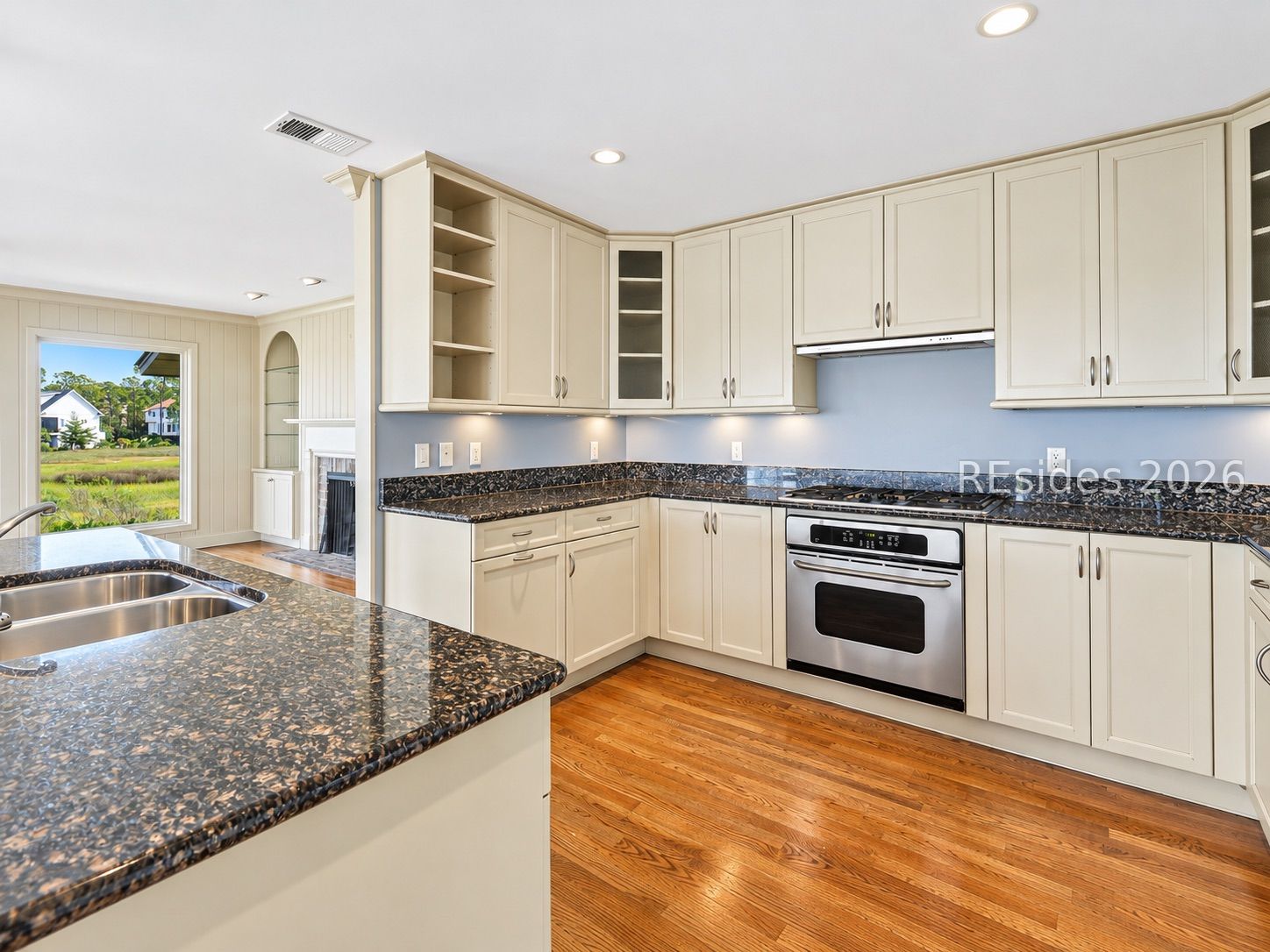 18 Nautilas Road