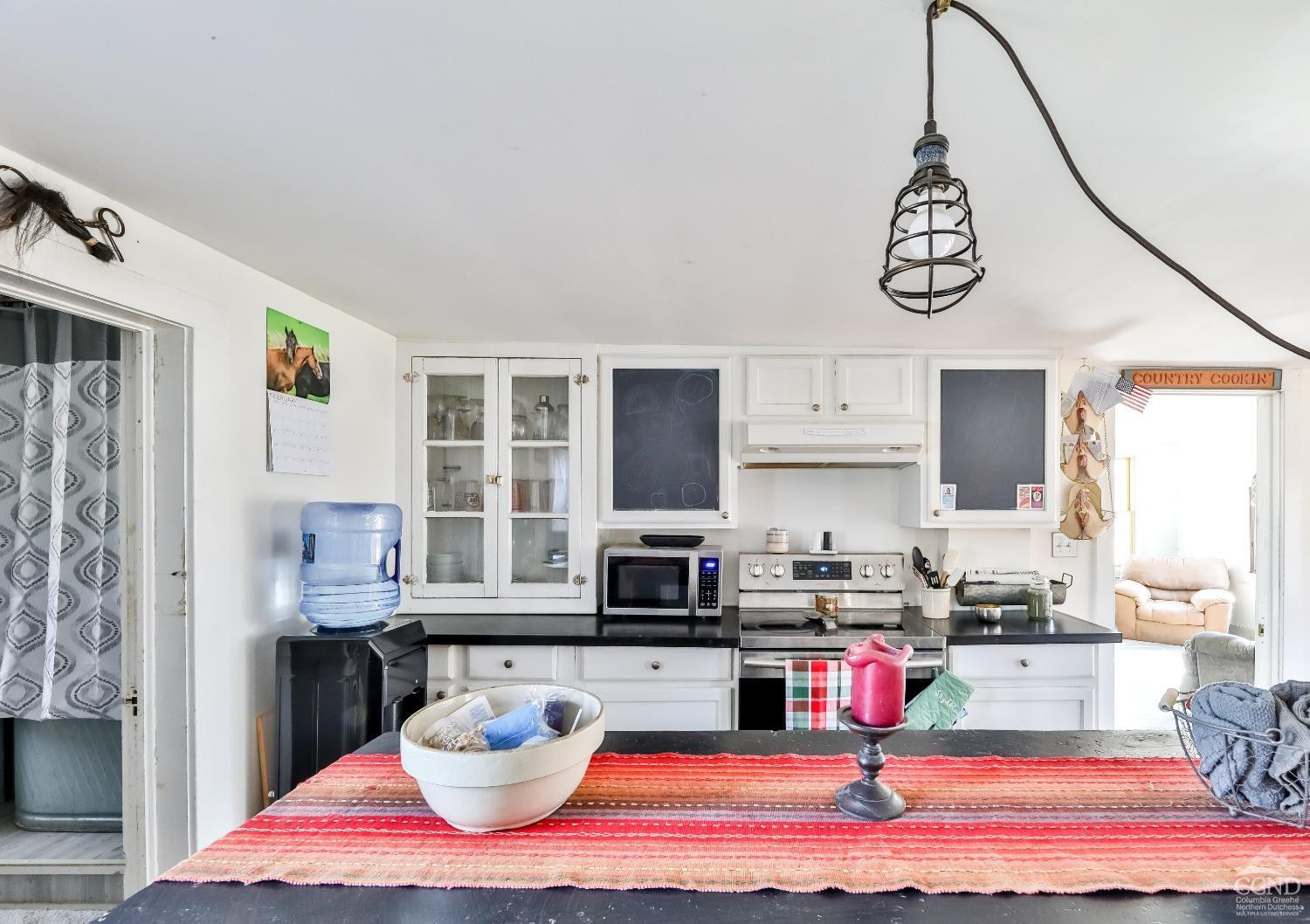 96 Stone Bridge Road