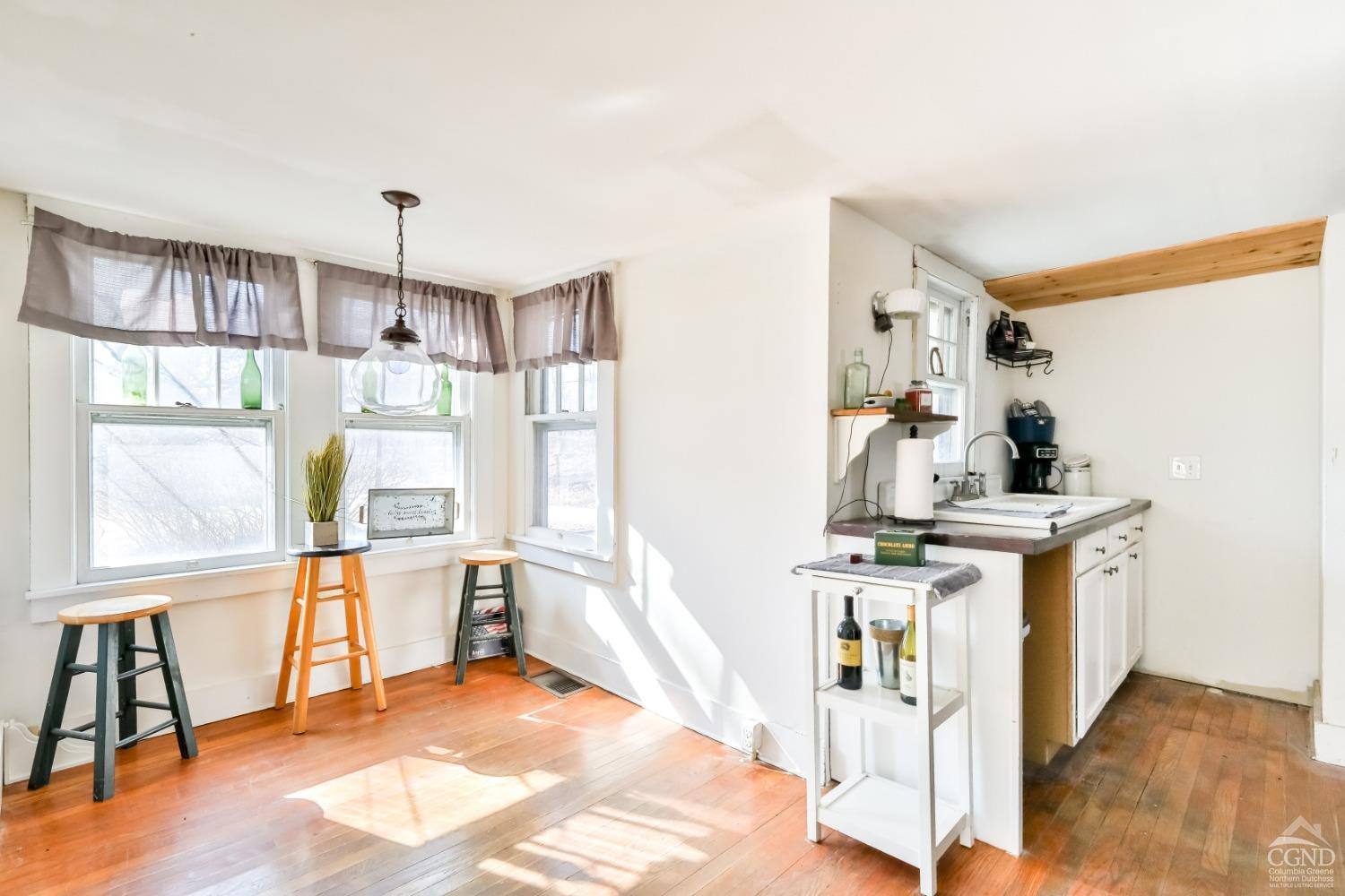 96 Stone Bridge Road