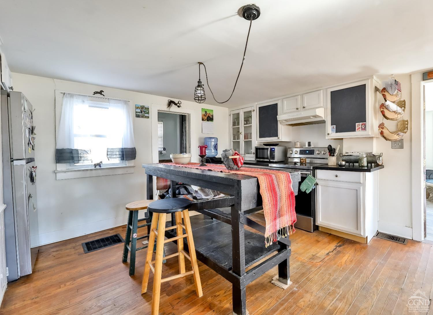 96 Stone Bridge Road