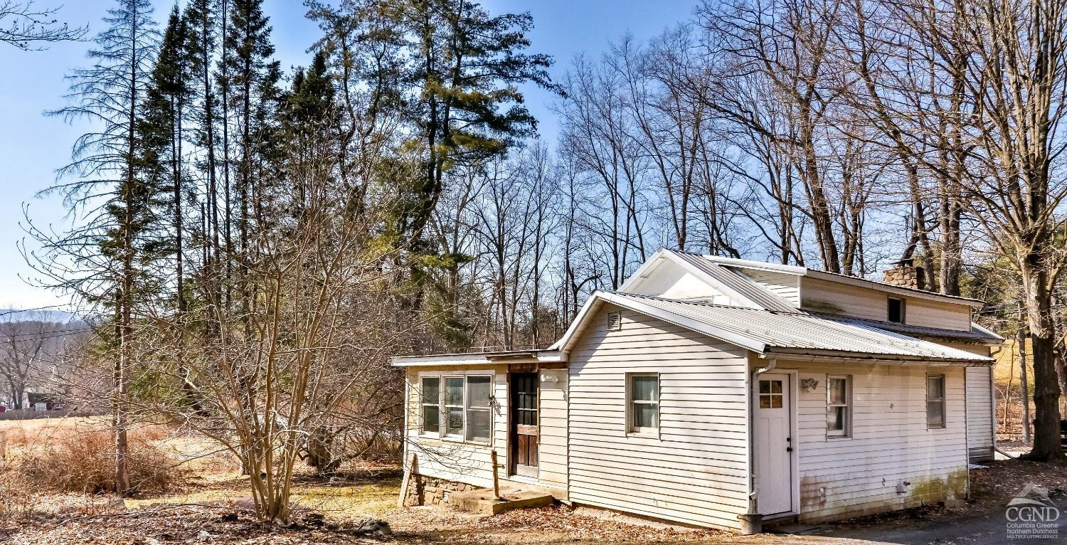 96 Stone Bridge Road