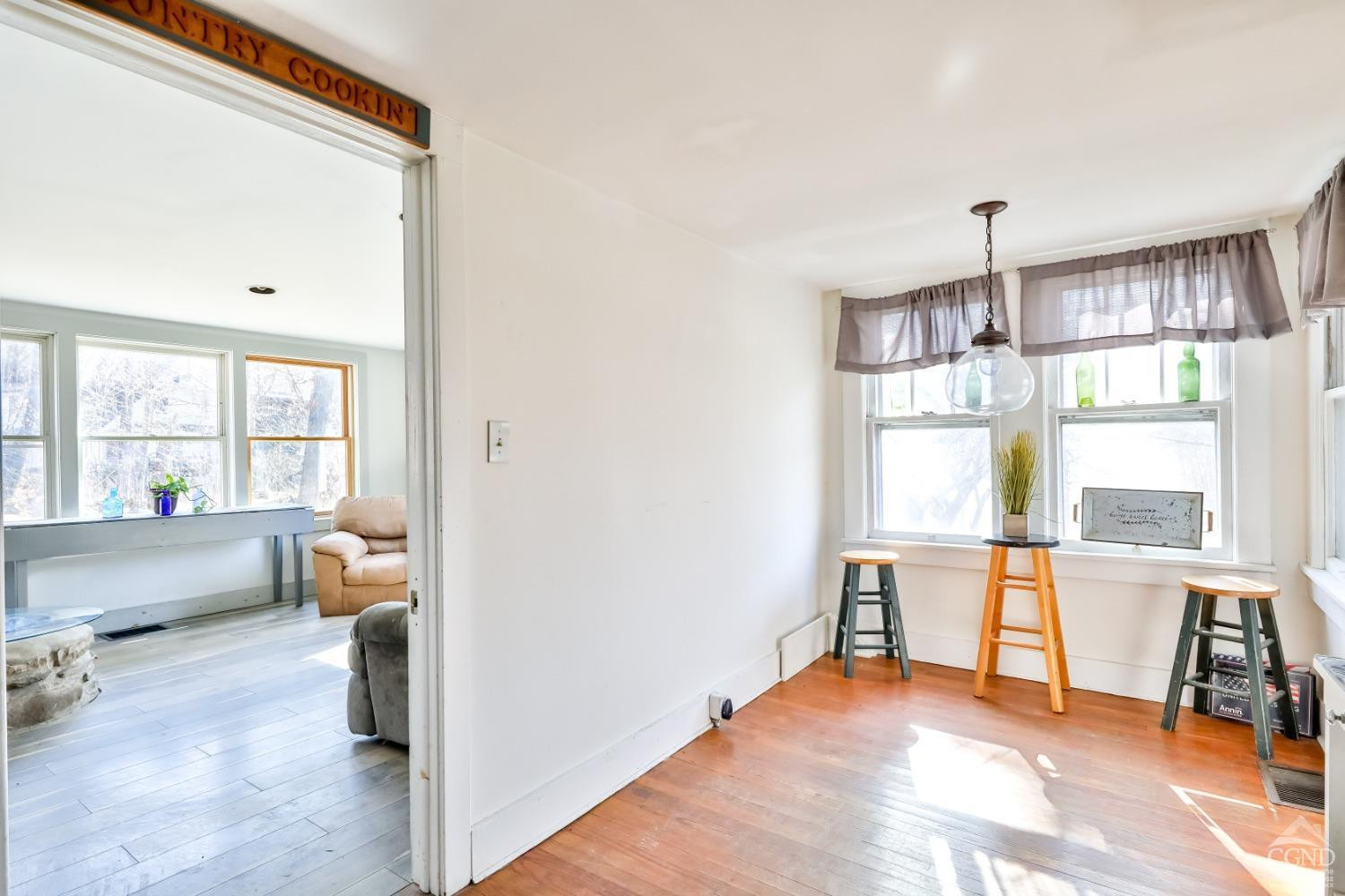 96 Stone Bridge Road