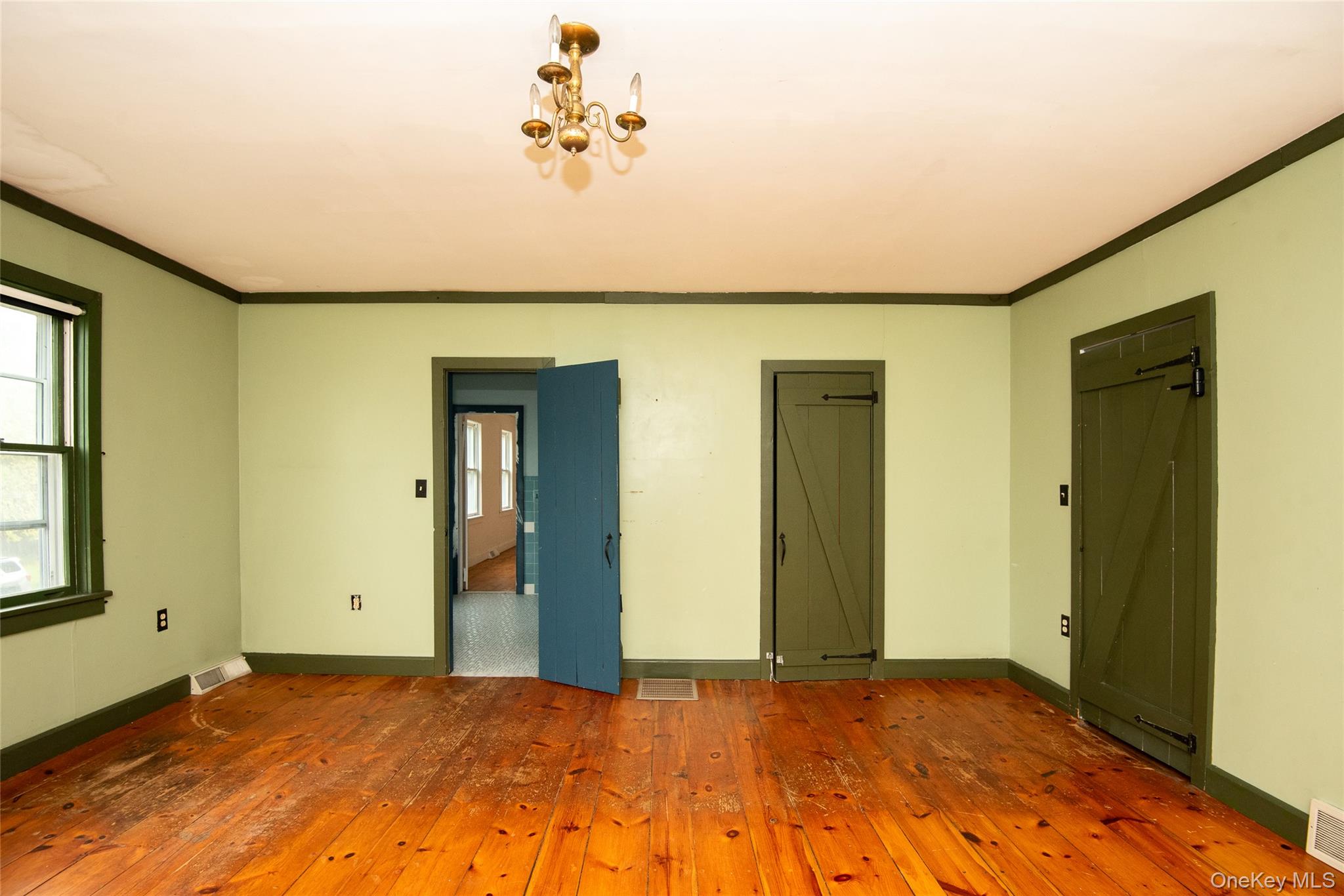 32 Mountain Camp Road