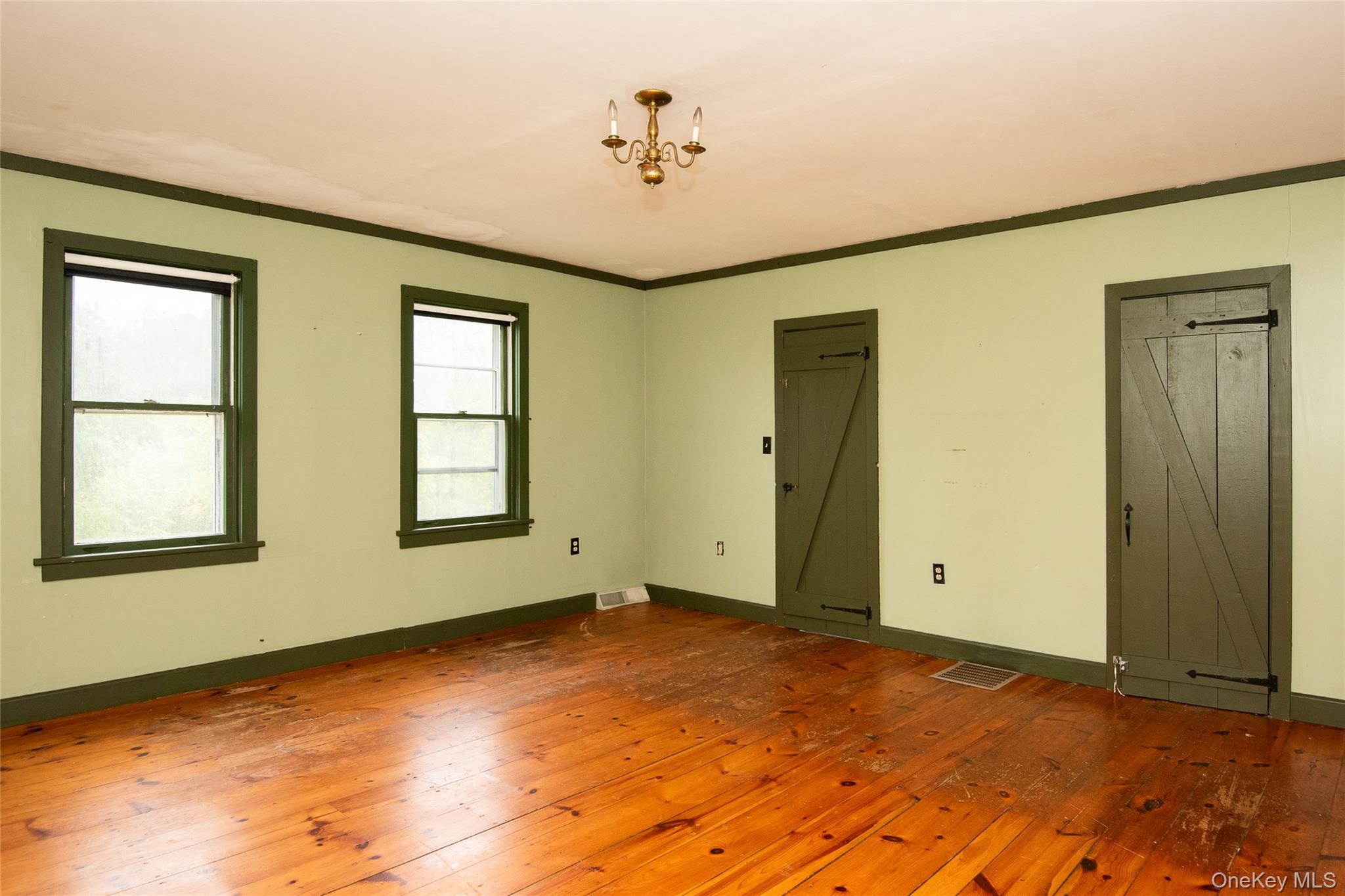 32 Mountain Camp Road