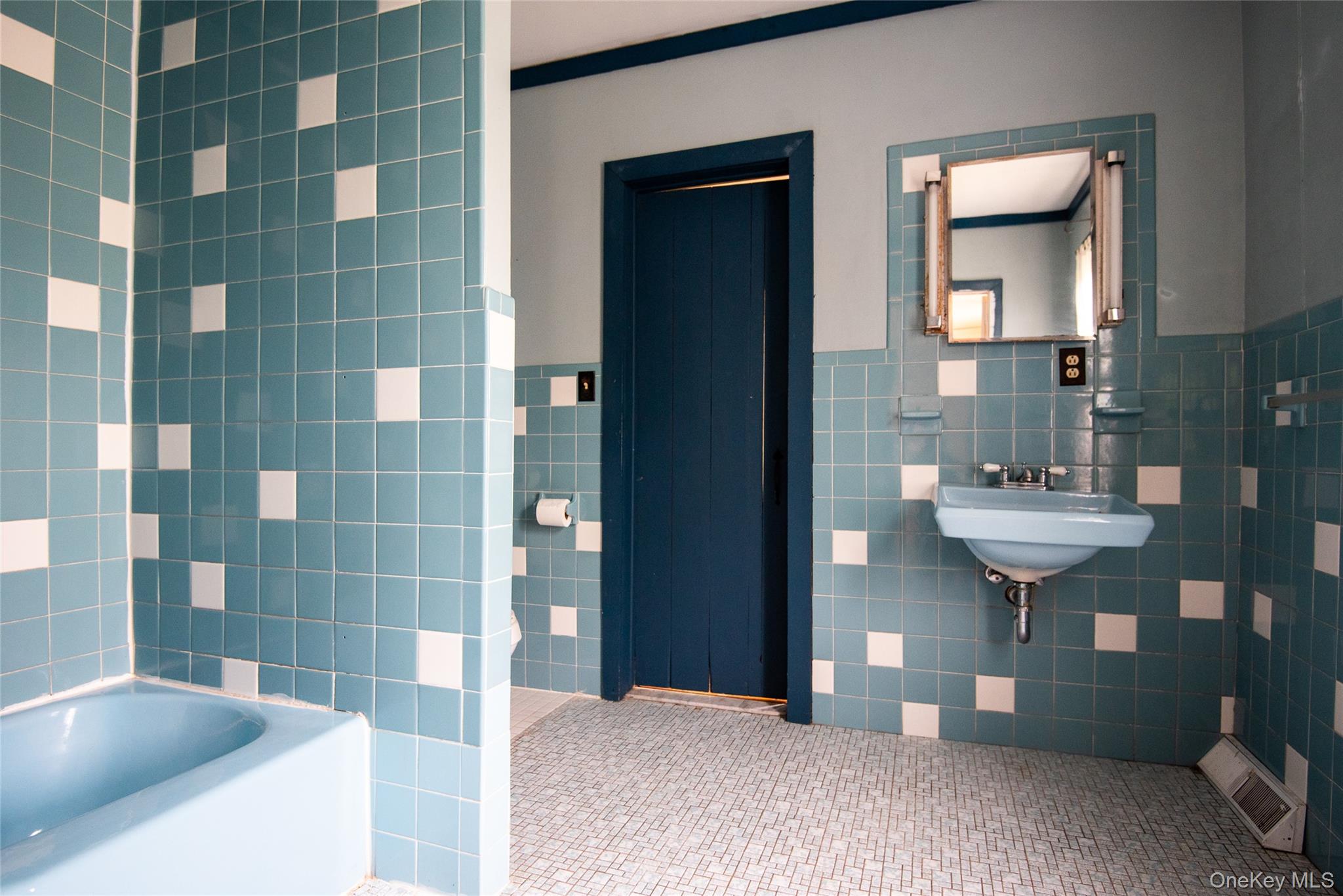 32 Mountain Camp Road