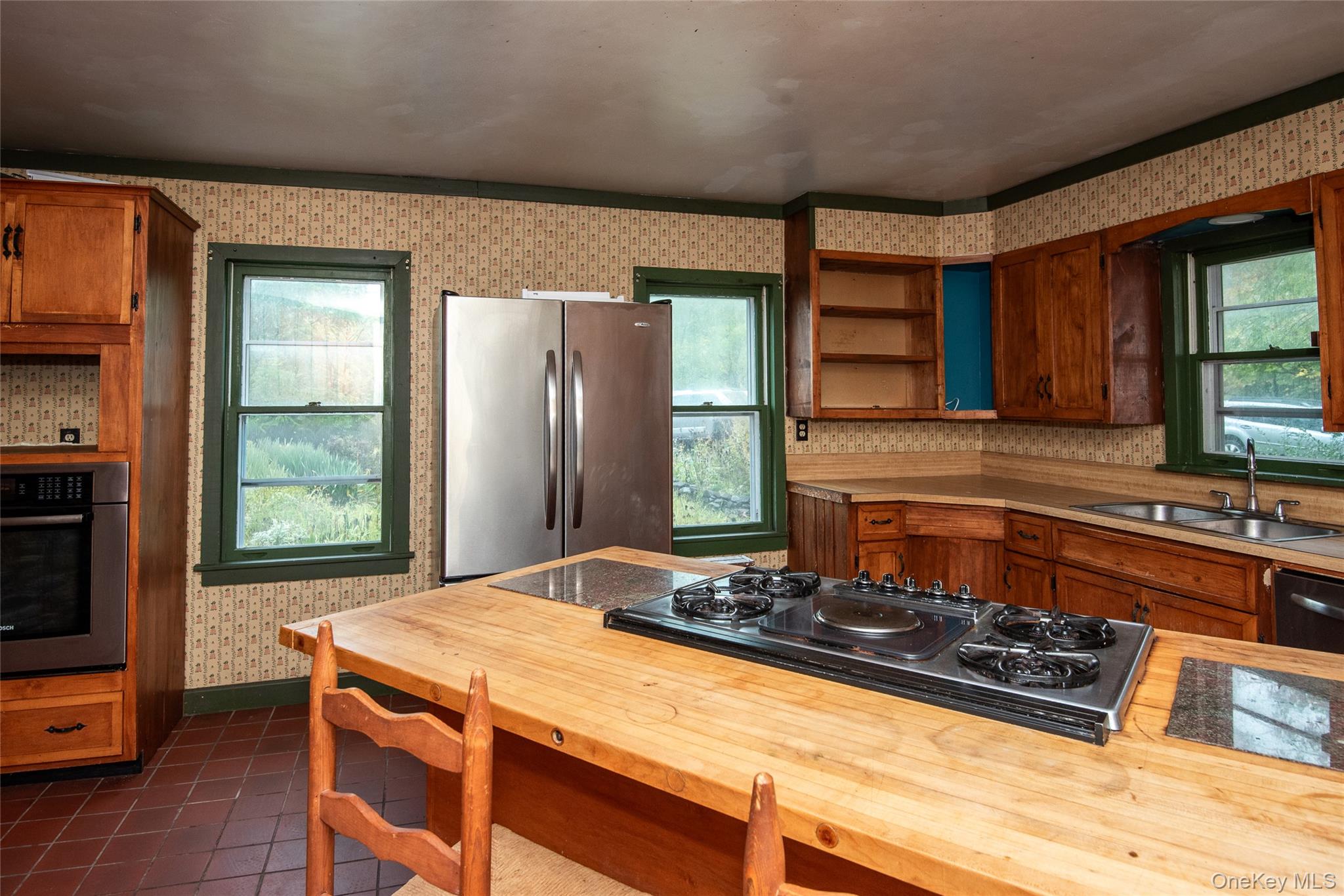 32 Mountain Camp Road