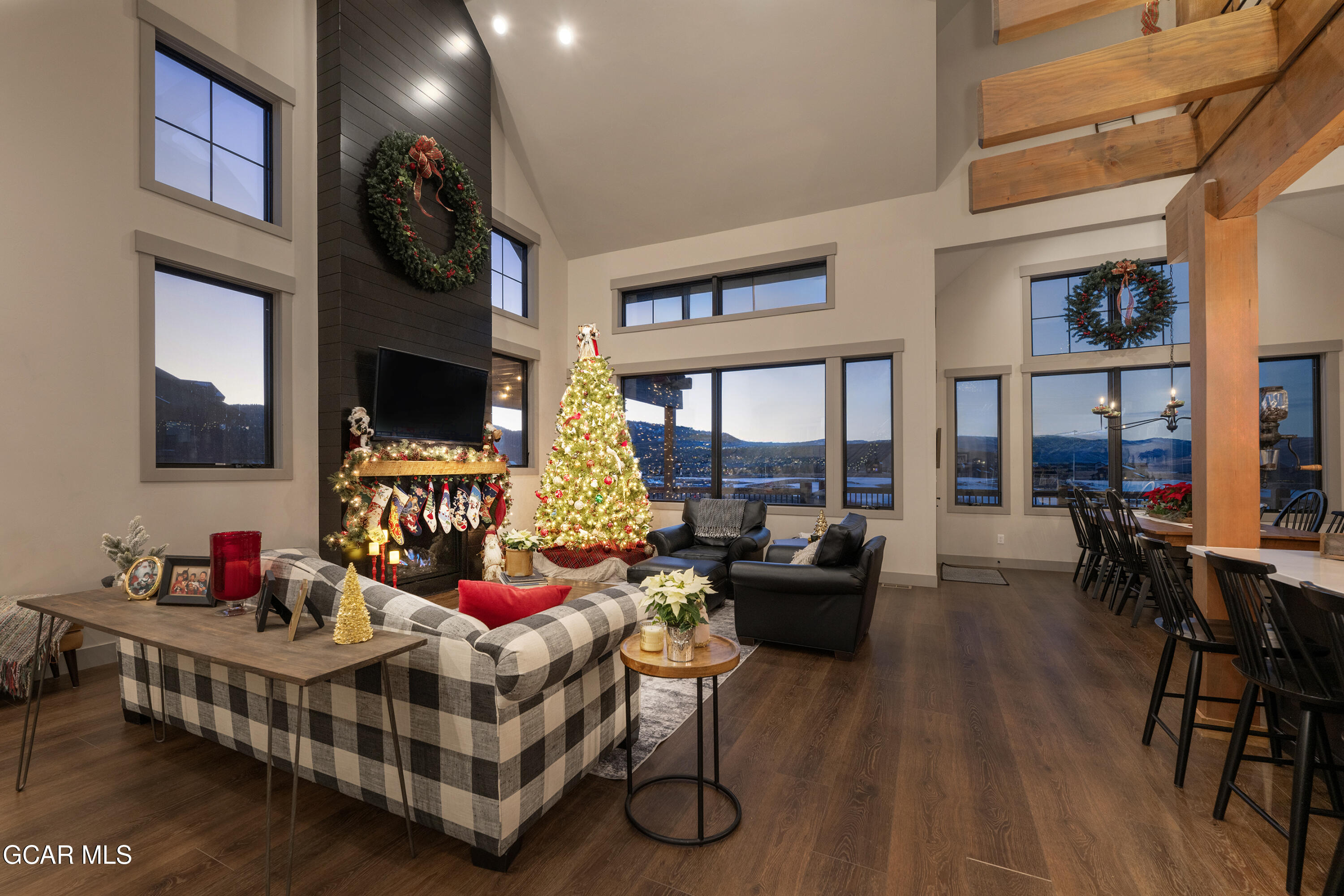 1700 Mountain Sky Lane