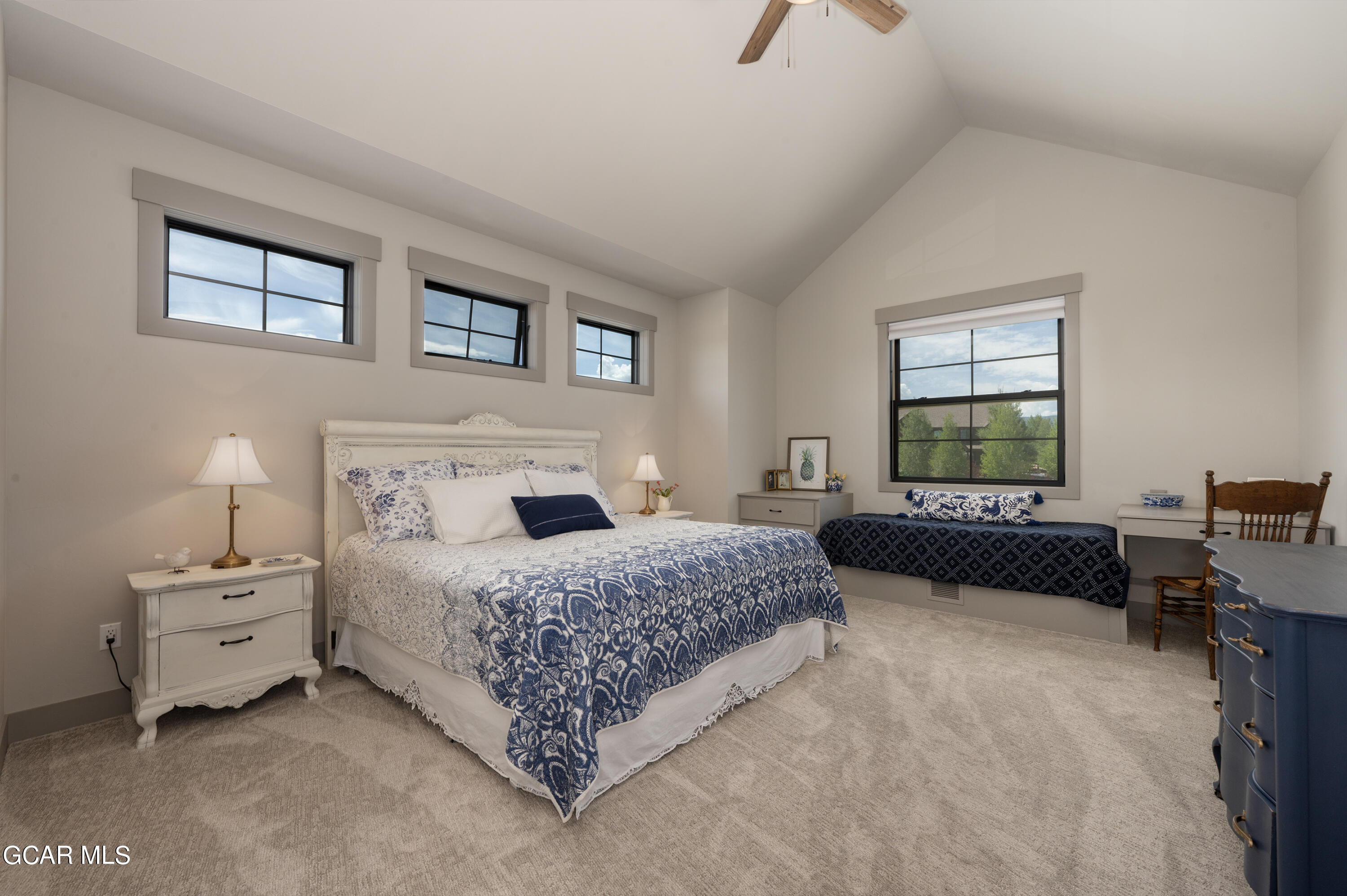 1700 Mountain Sky Lane