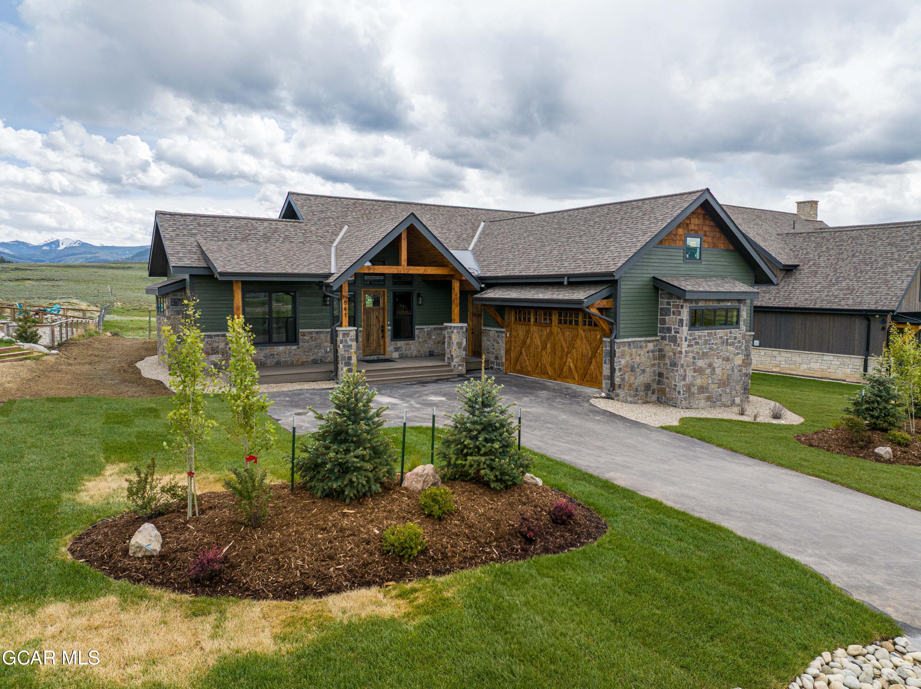 841 Buckhorn Drive