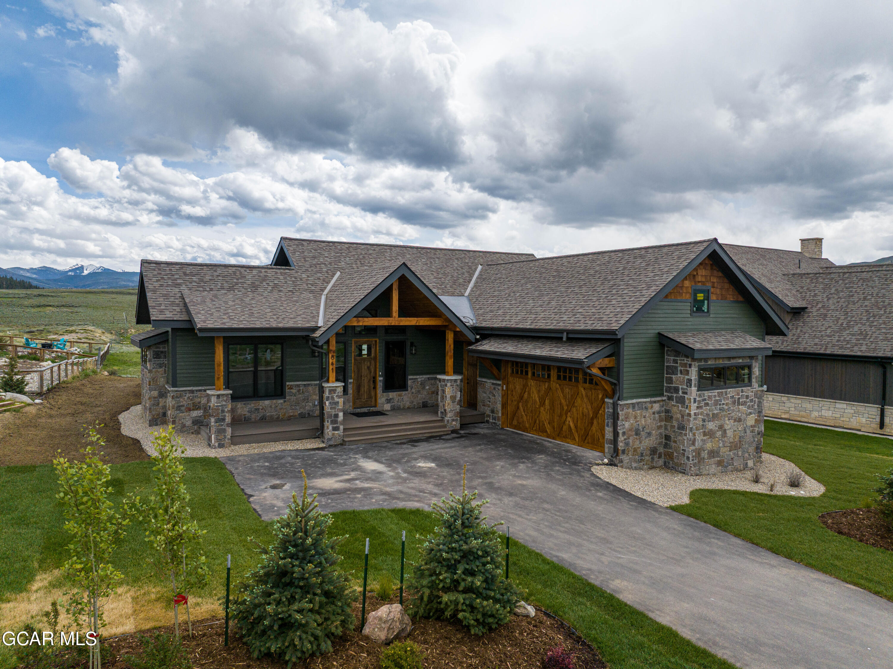 841 Buckhorn Drive
