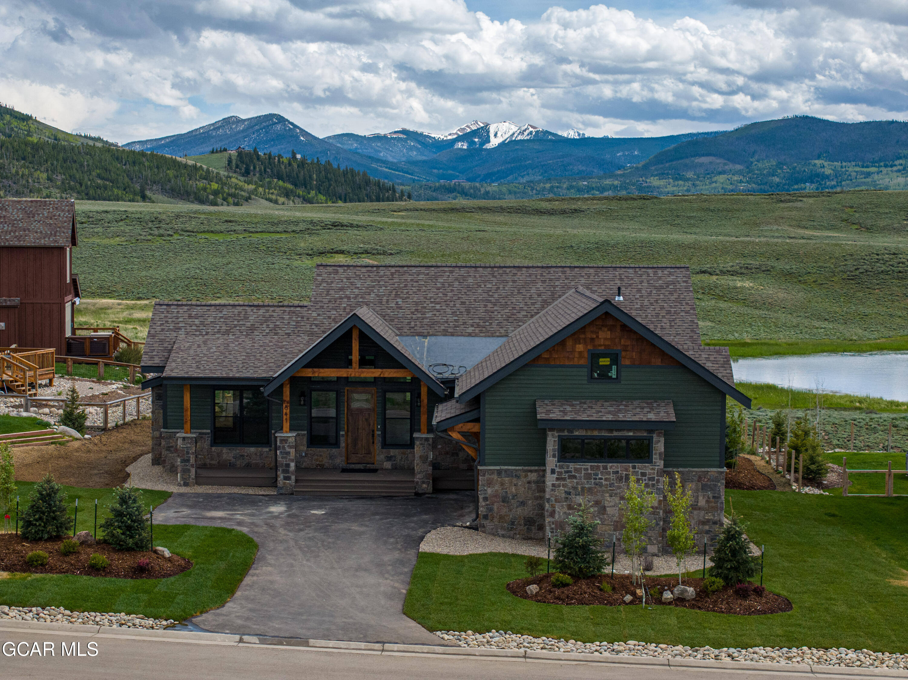 841 Buckhorn Drive