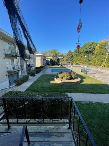 2807 Pembroke Lane Unit: C16