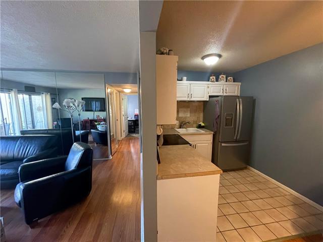2807 Pembroke Lane Unit: C16