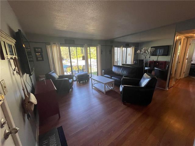 2807 Pembroke Lane Unit: C16