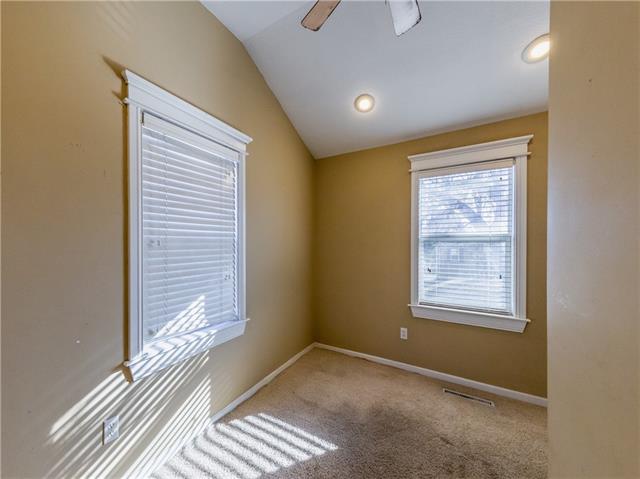 3201 Mark Twain Drive