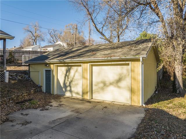 3201 Mark Twain Drive