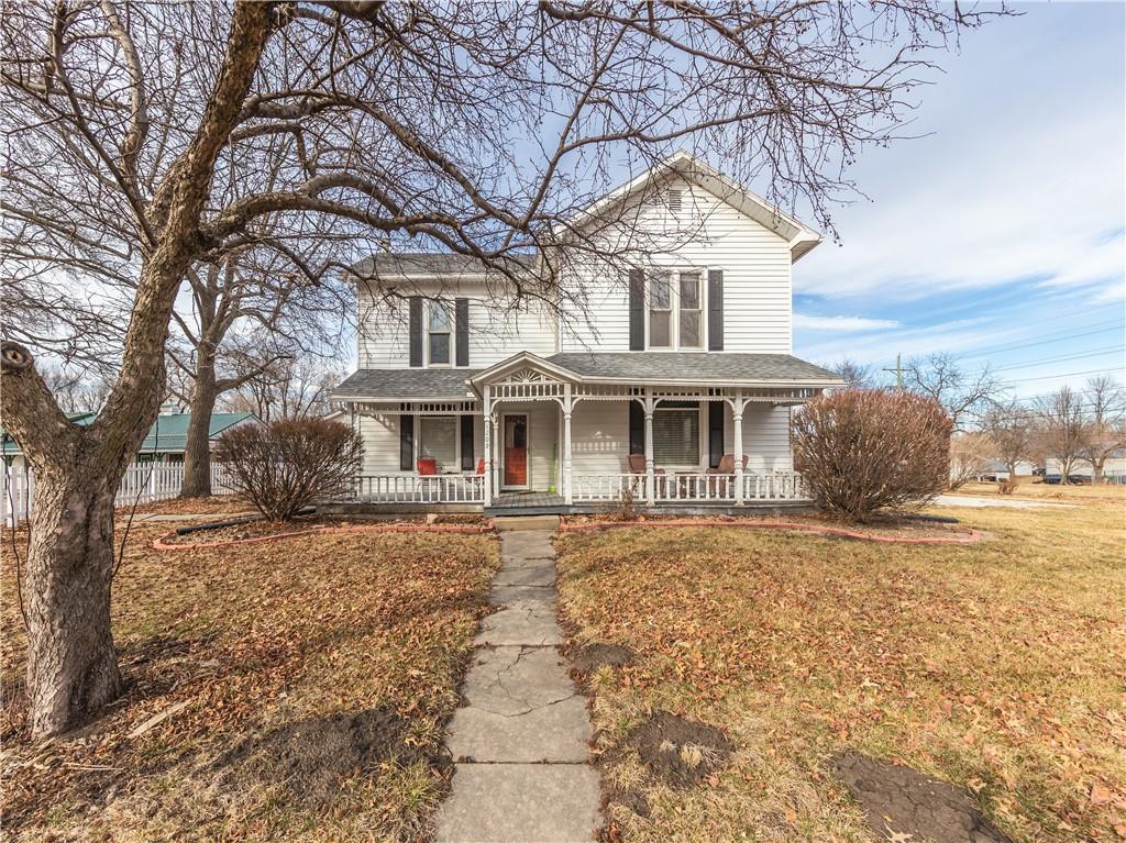 1208 W 4th Street