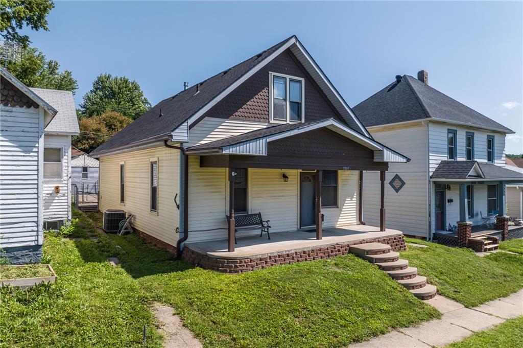 1003 Green Street